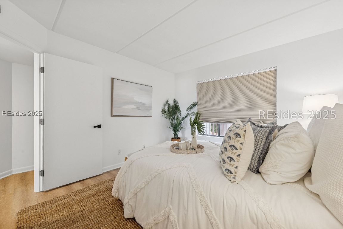100 HELMSMAN WAY Unit: 312