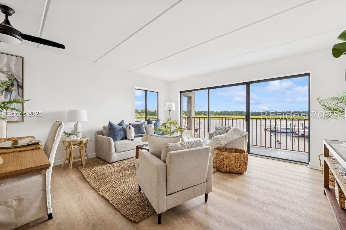 100 HELMSMAN WAY Unit: 312