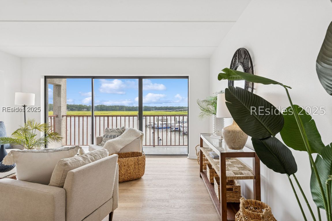 100 HELMSMAN WAY Unit: 312