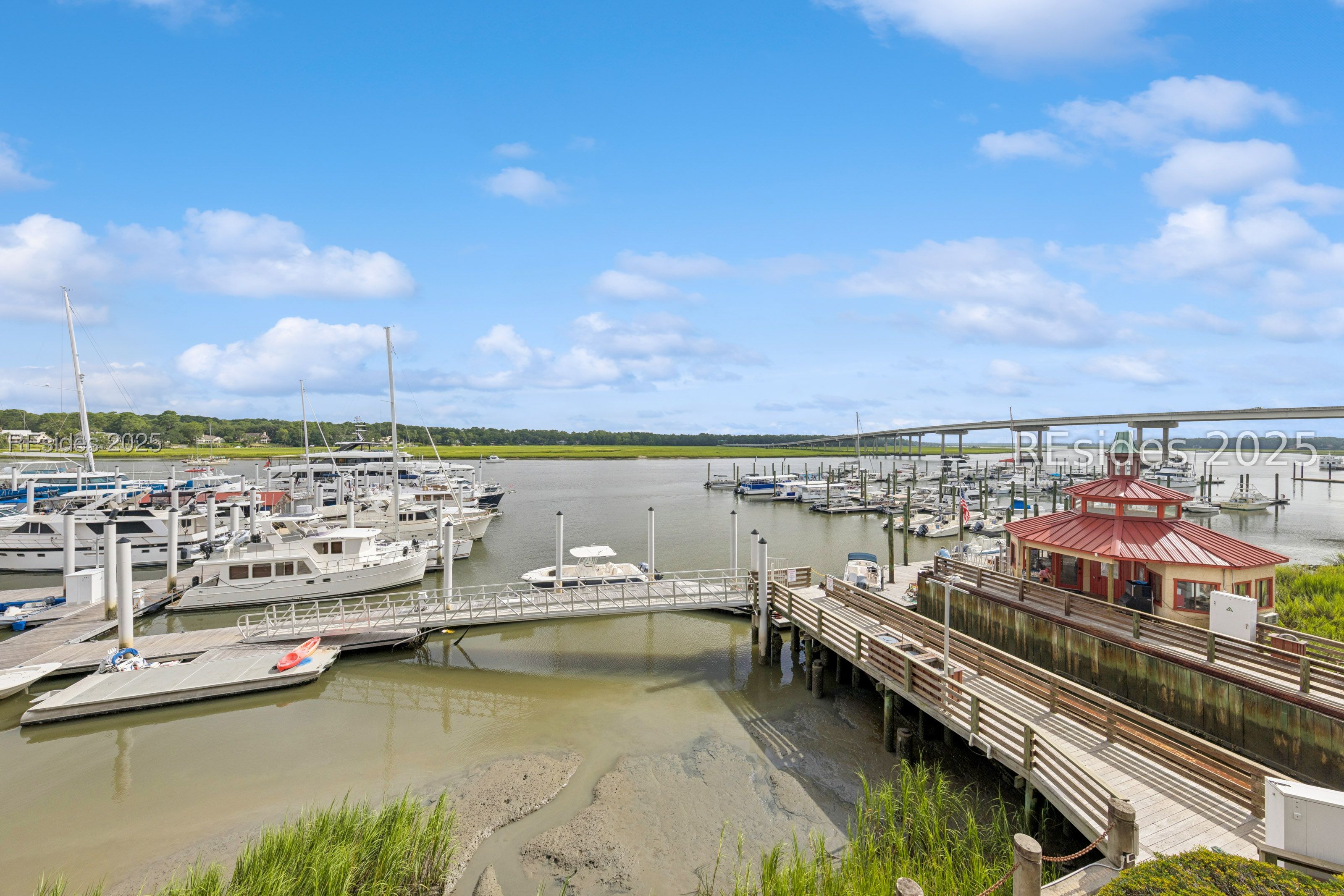 100 HELMSMAN WAY Unit: 312