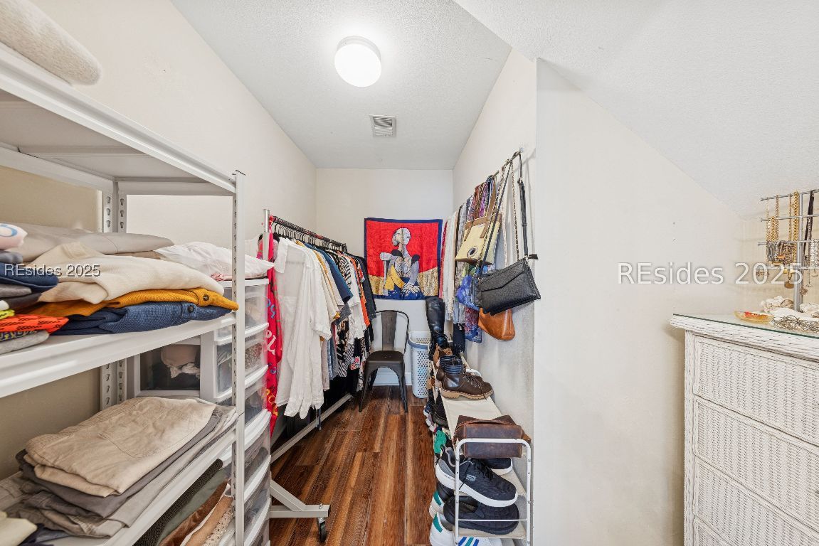 67 Summerfield Court Unit: 623