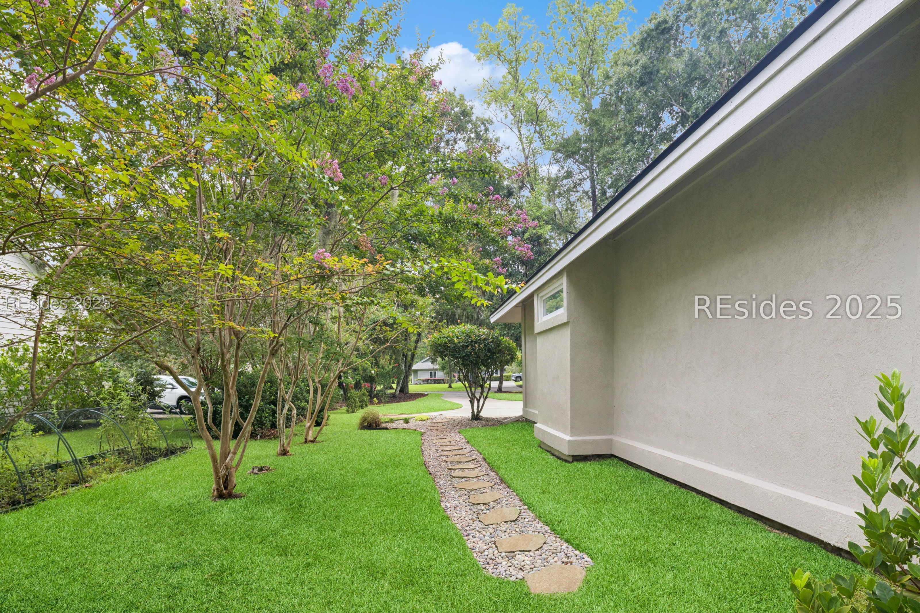 13 Greenwood Drive