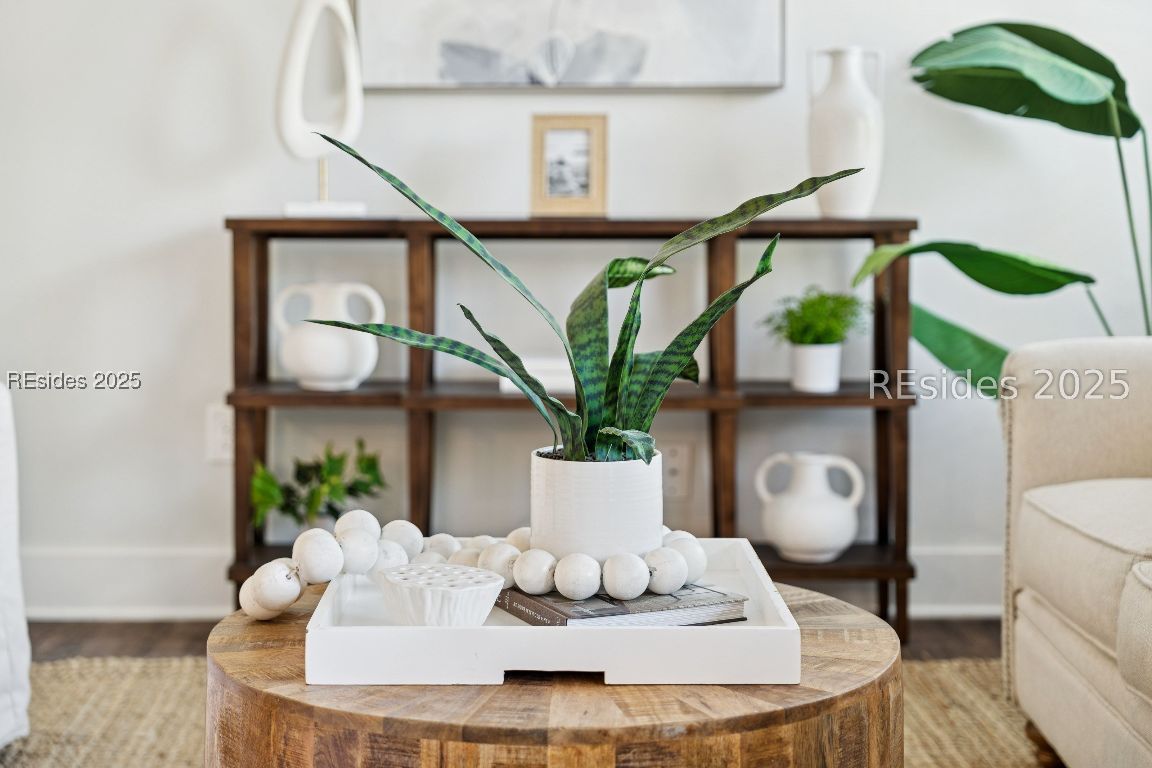 53 Delander Court Unit: 18