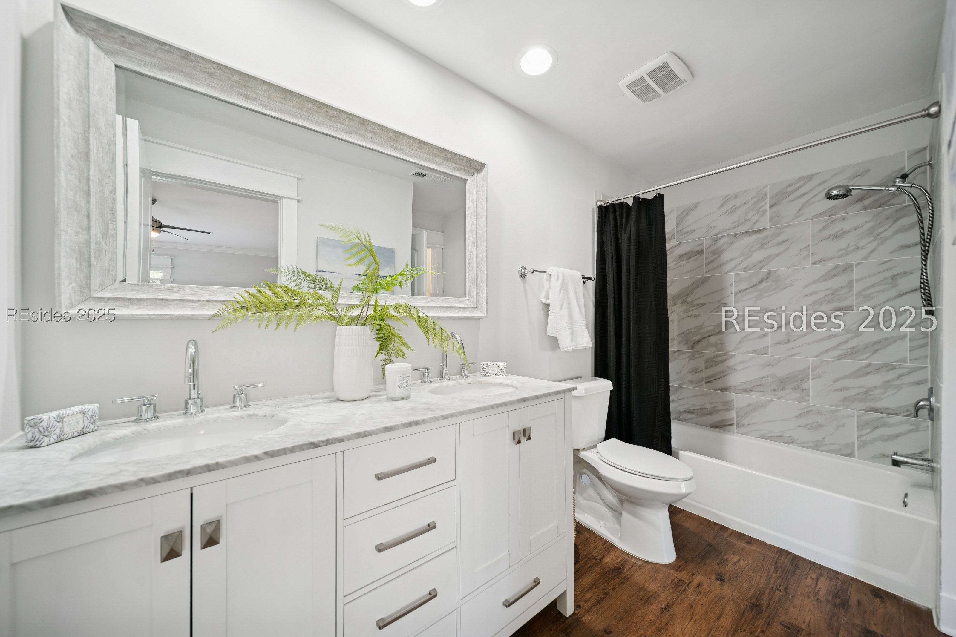 53 Delander Court Unit: 18