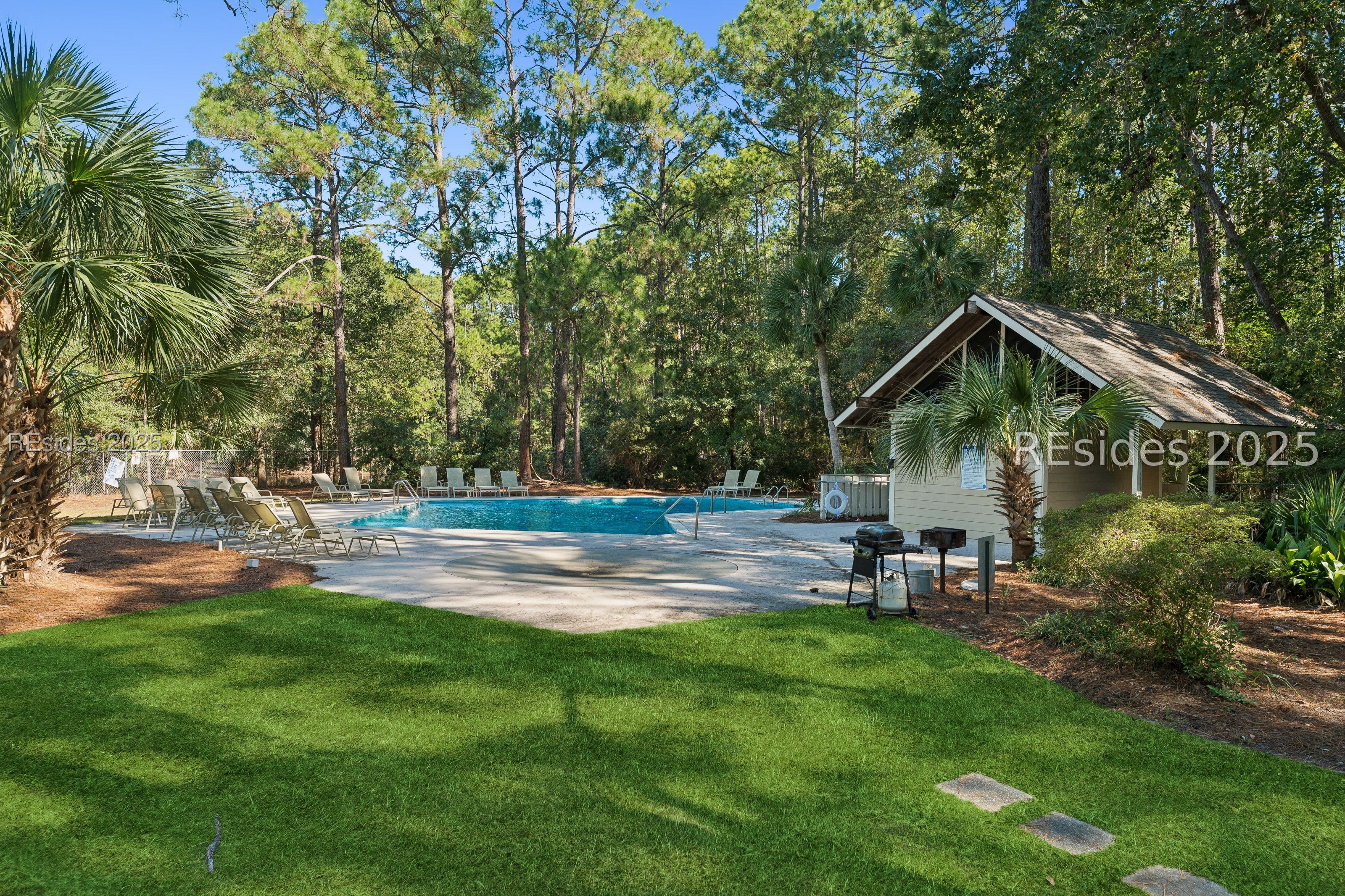 53 Delander Court Unit: 18