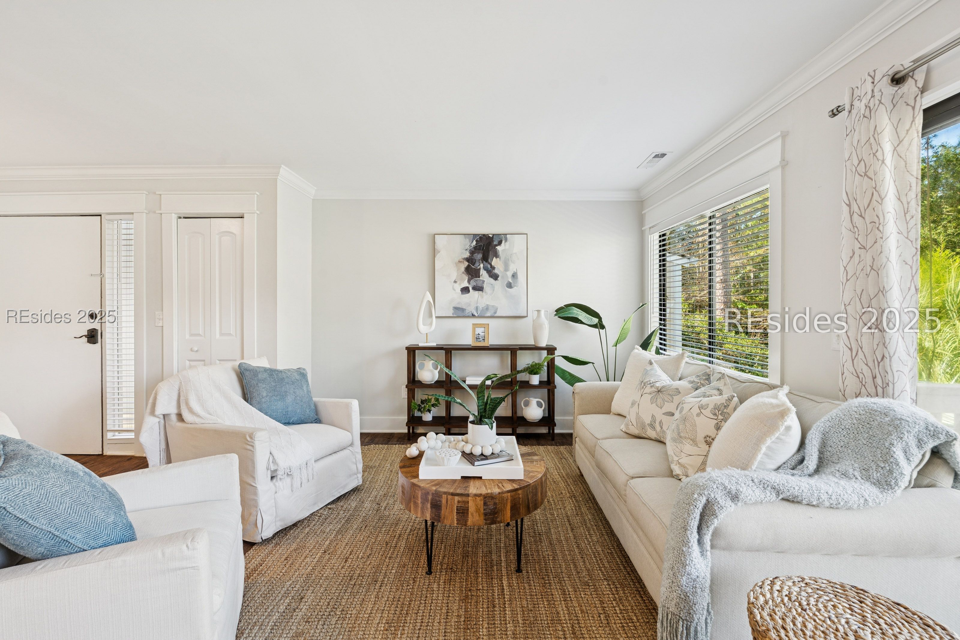 53 Delander Court Unit: 18