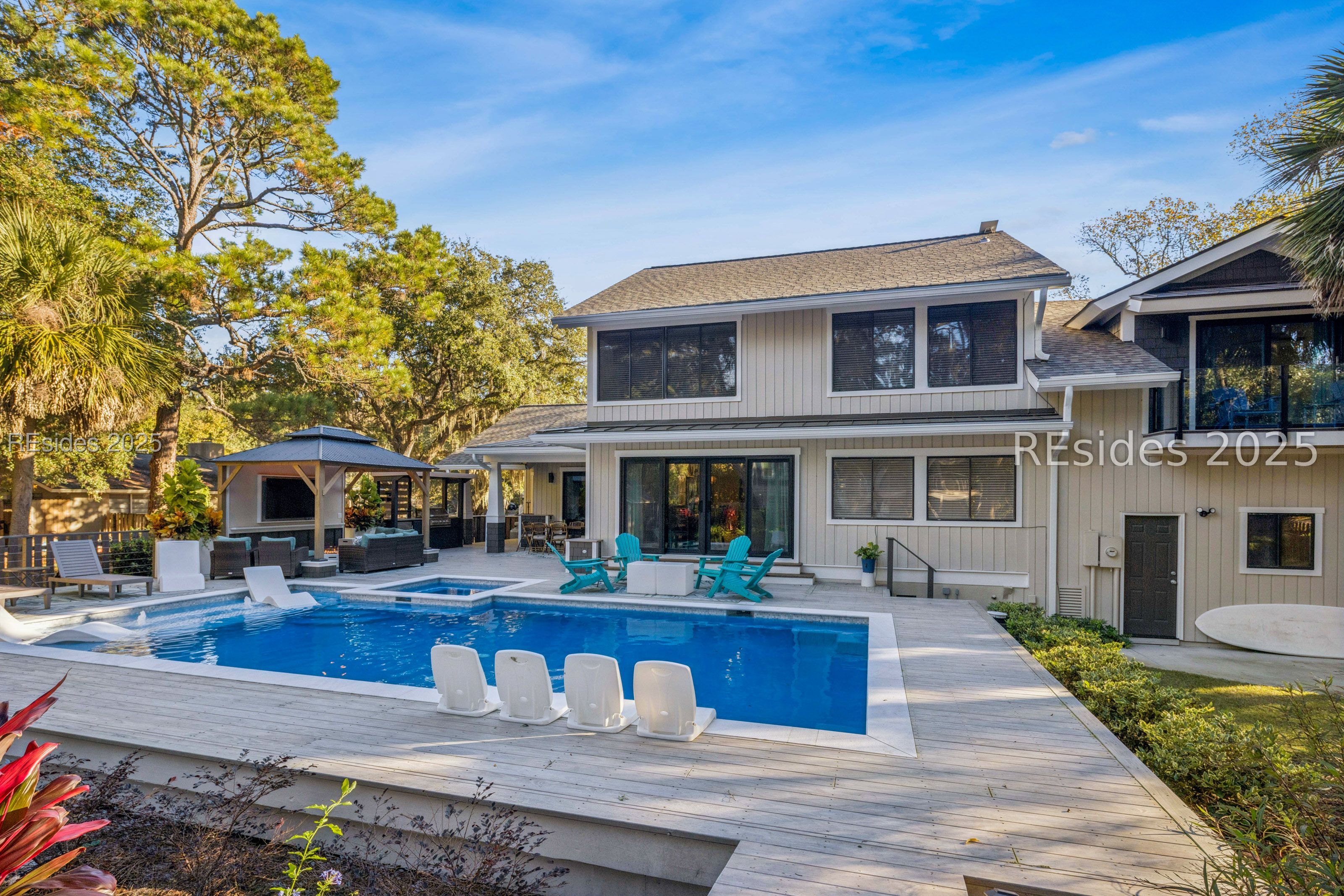 1 Firethorn Lane