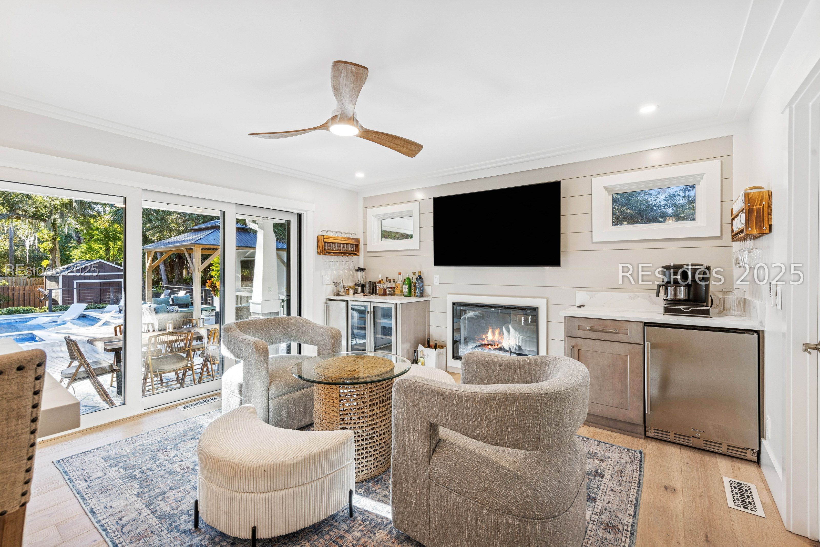1 Firethorn Lane