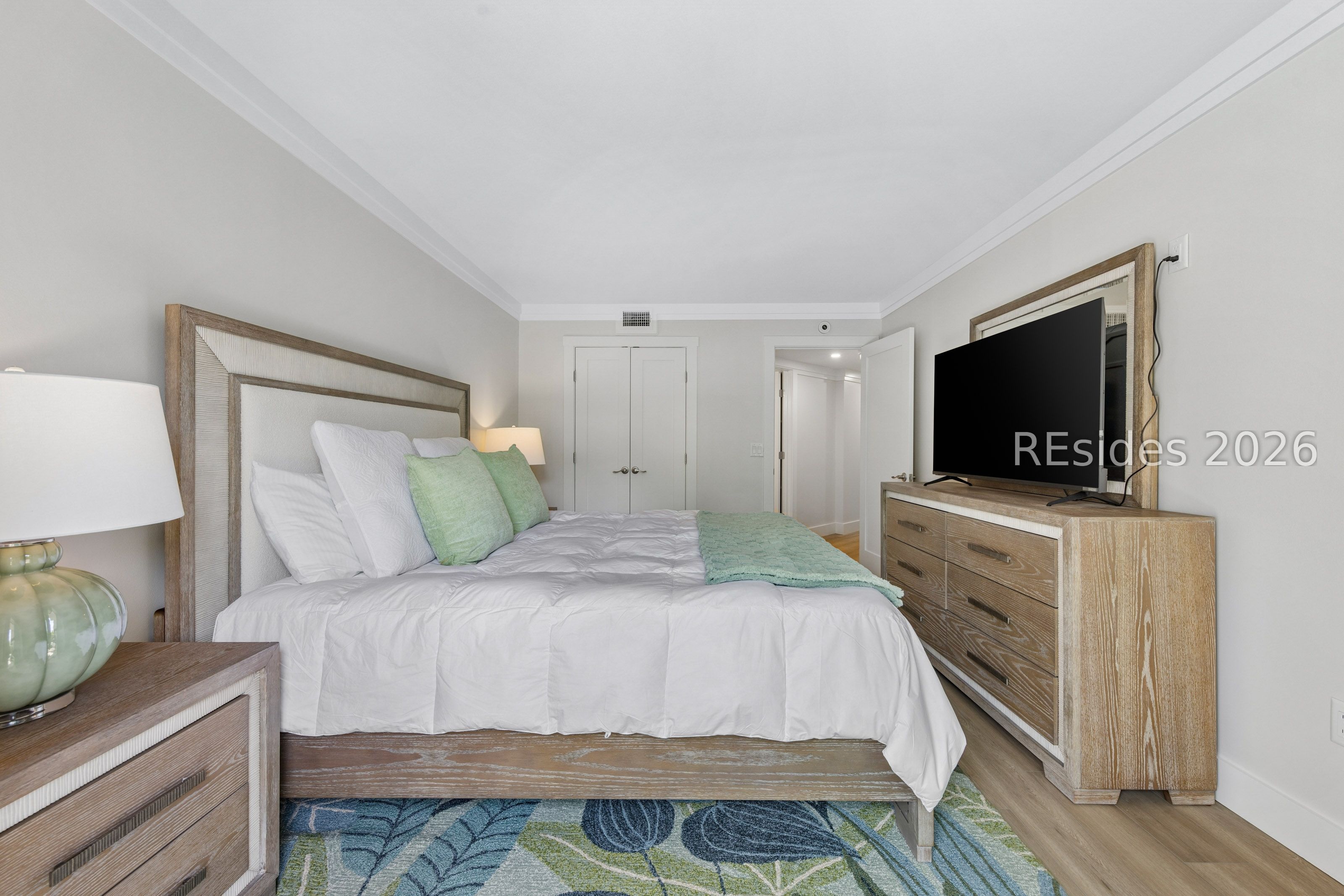 10 Lemoyne Avenue Unit: 414