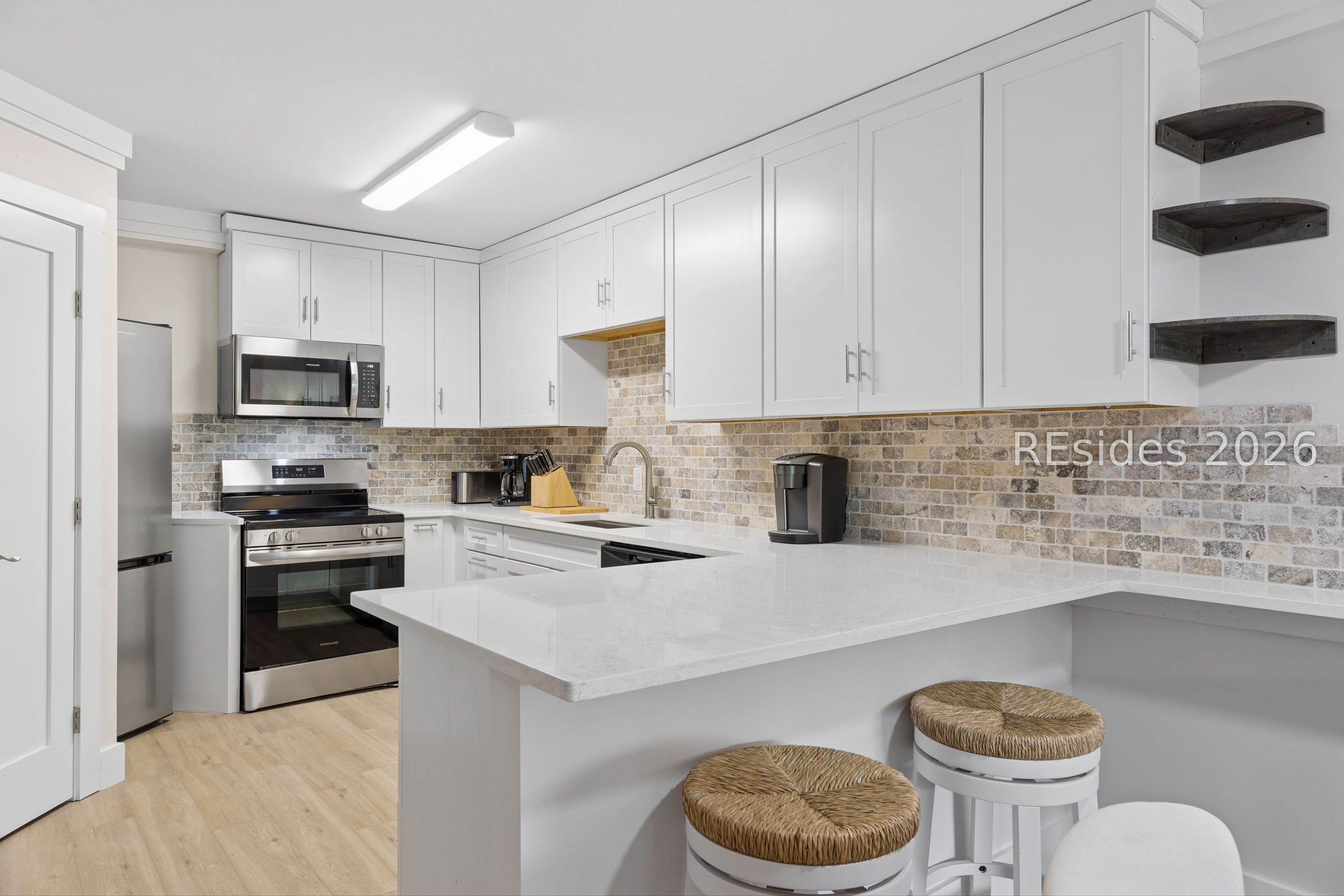 10 Lemoyne Avenue Unit: 414