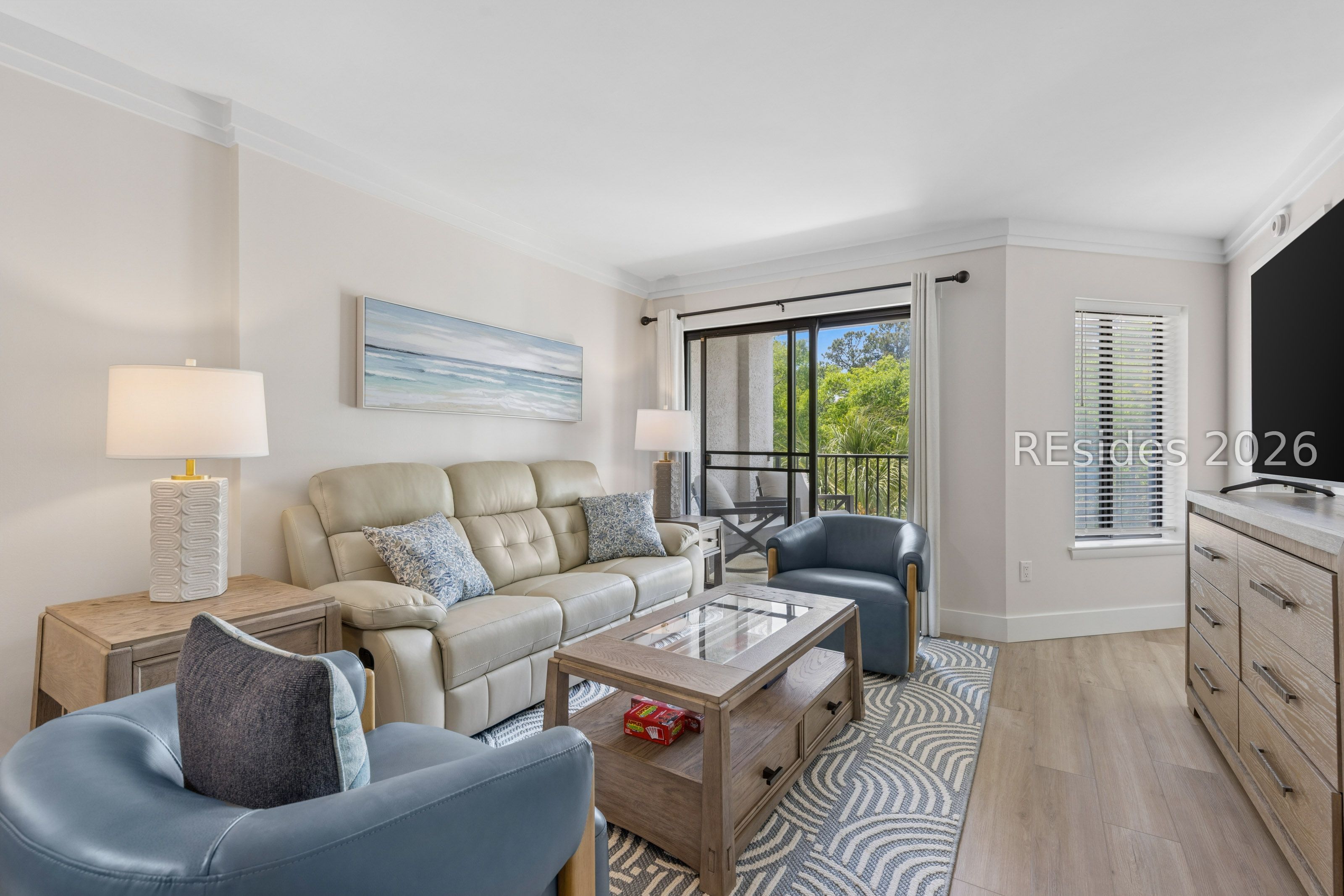 10 Lemoyne Avenue Unit: 414