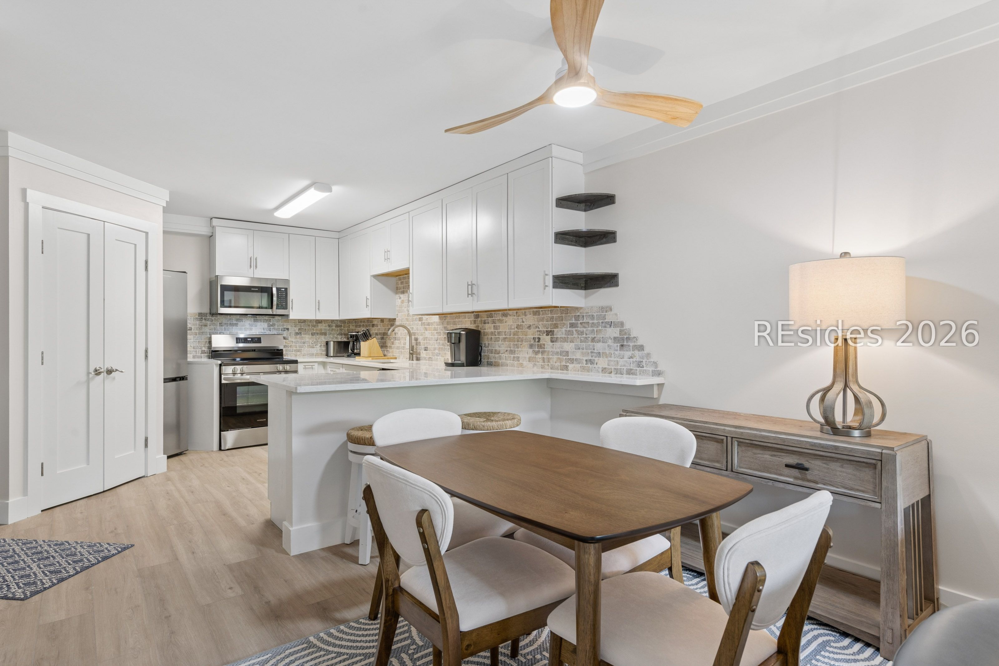 10 Lemoyne Avenue Unit: 414