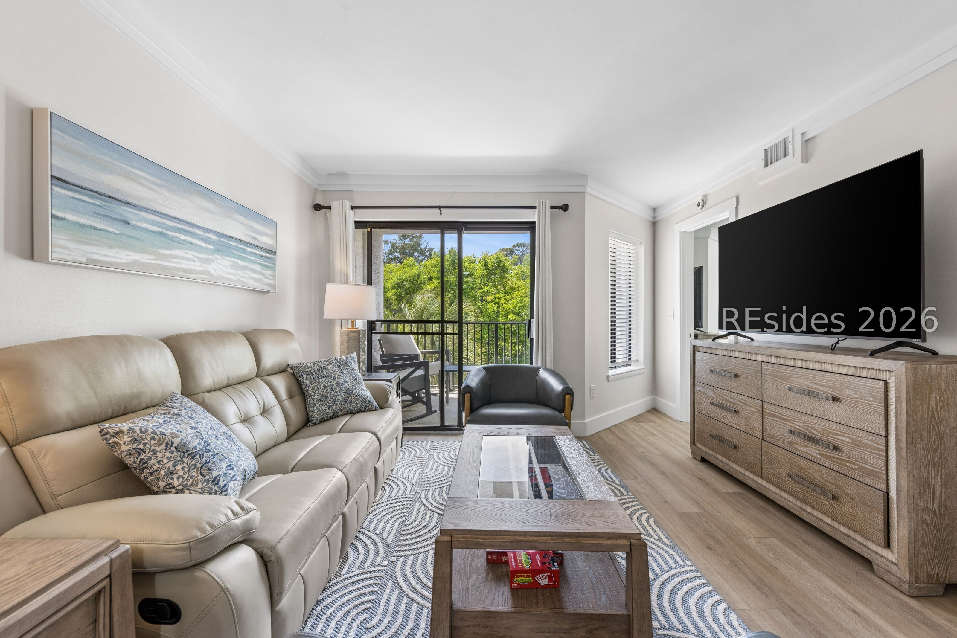 10 Lemoyne Avenue Unit: 414