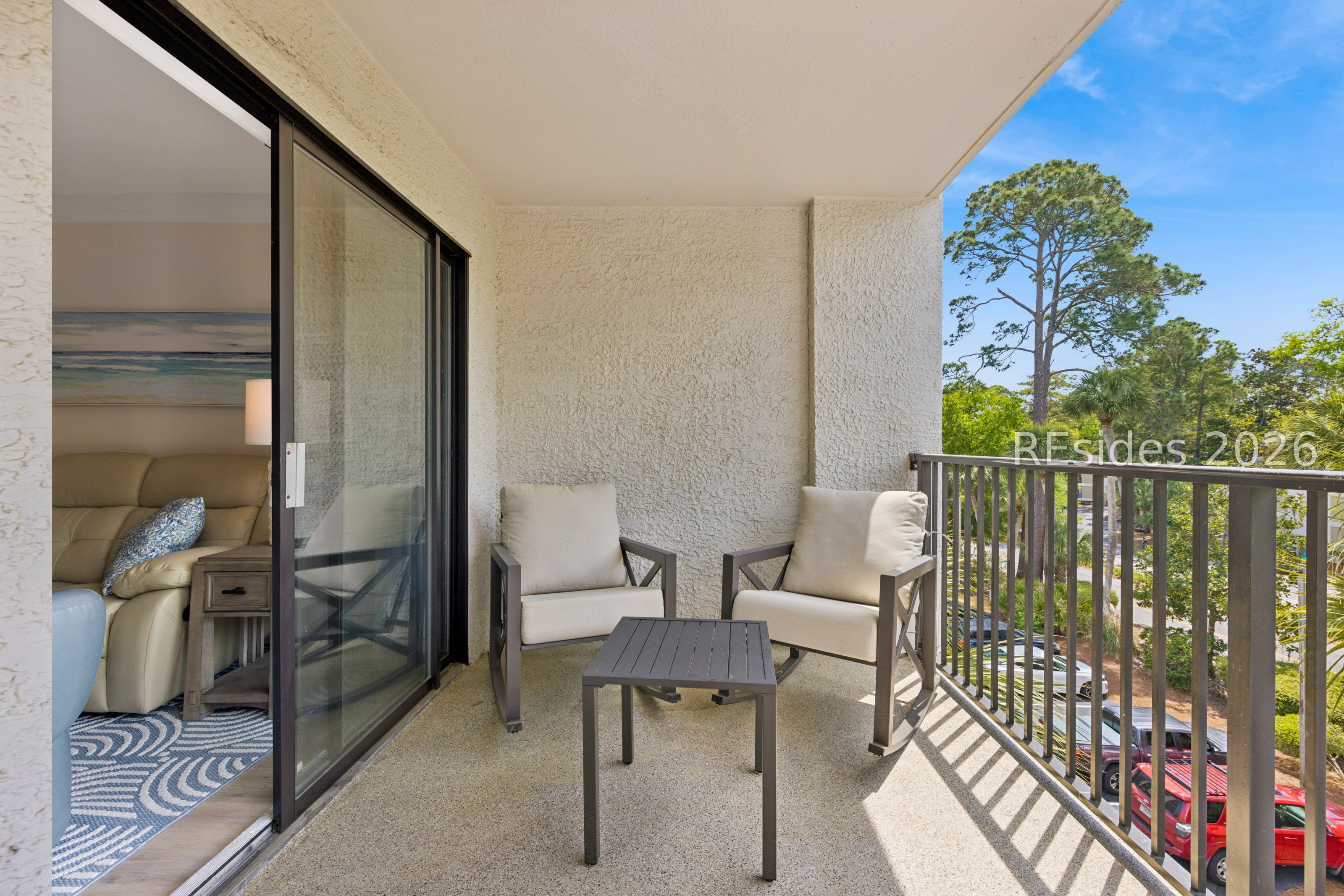 10 Lemoyne Avenue Unit: 414