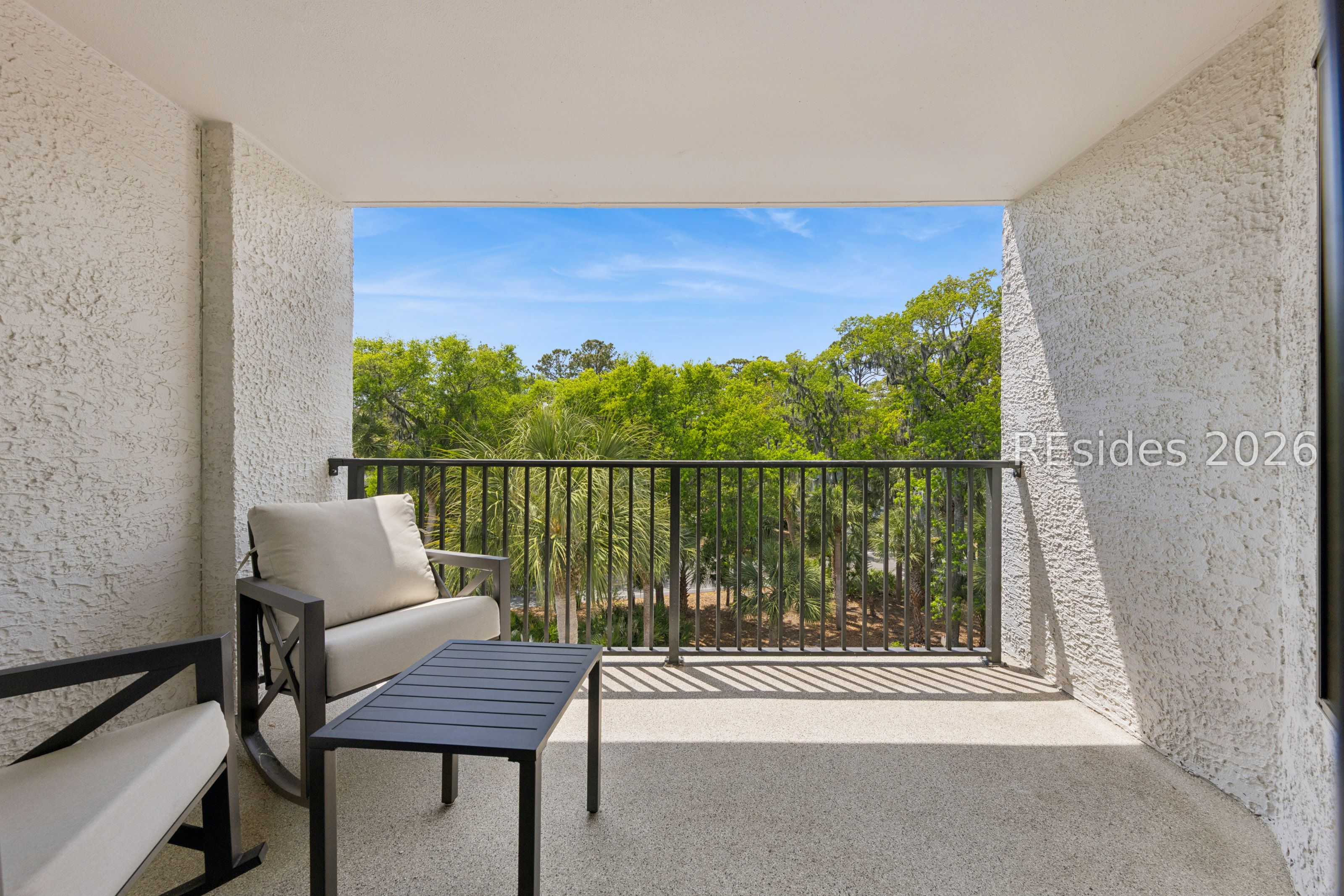10 Lemoyne Avenue Unit: 414