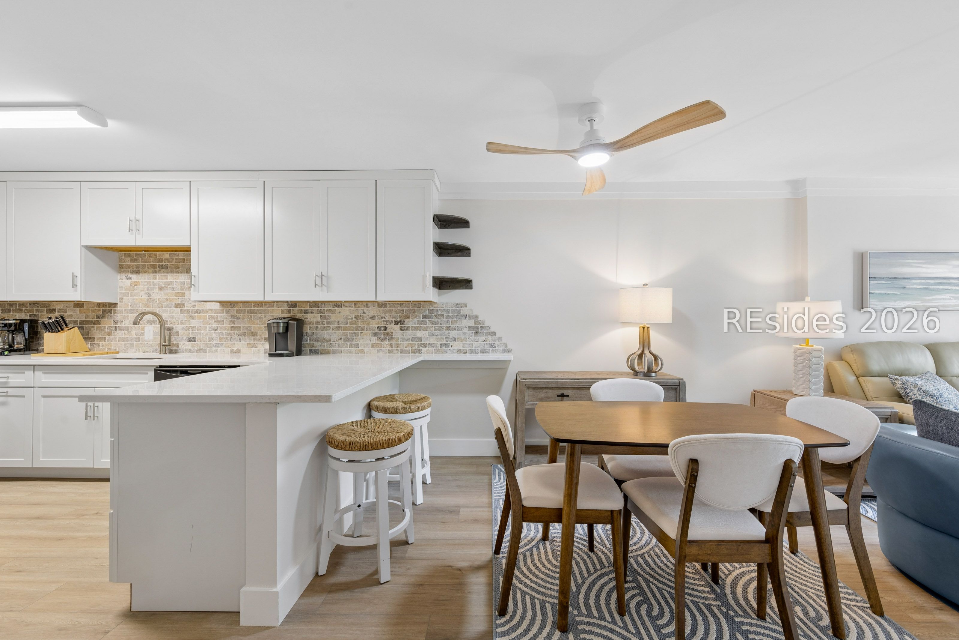 10 Lemoyne Avenue Unit: 414
