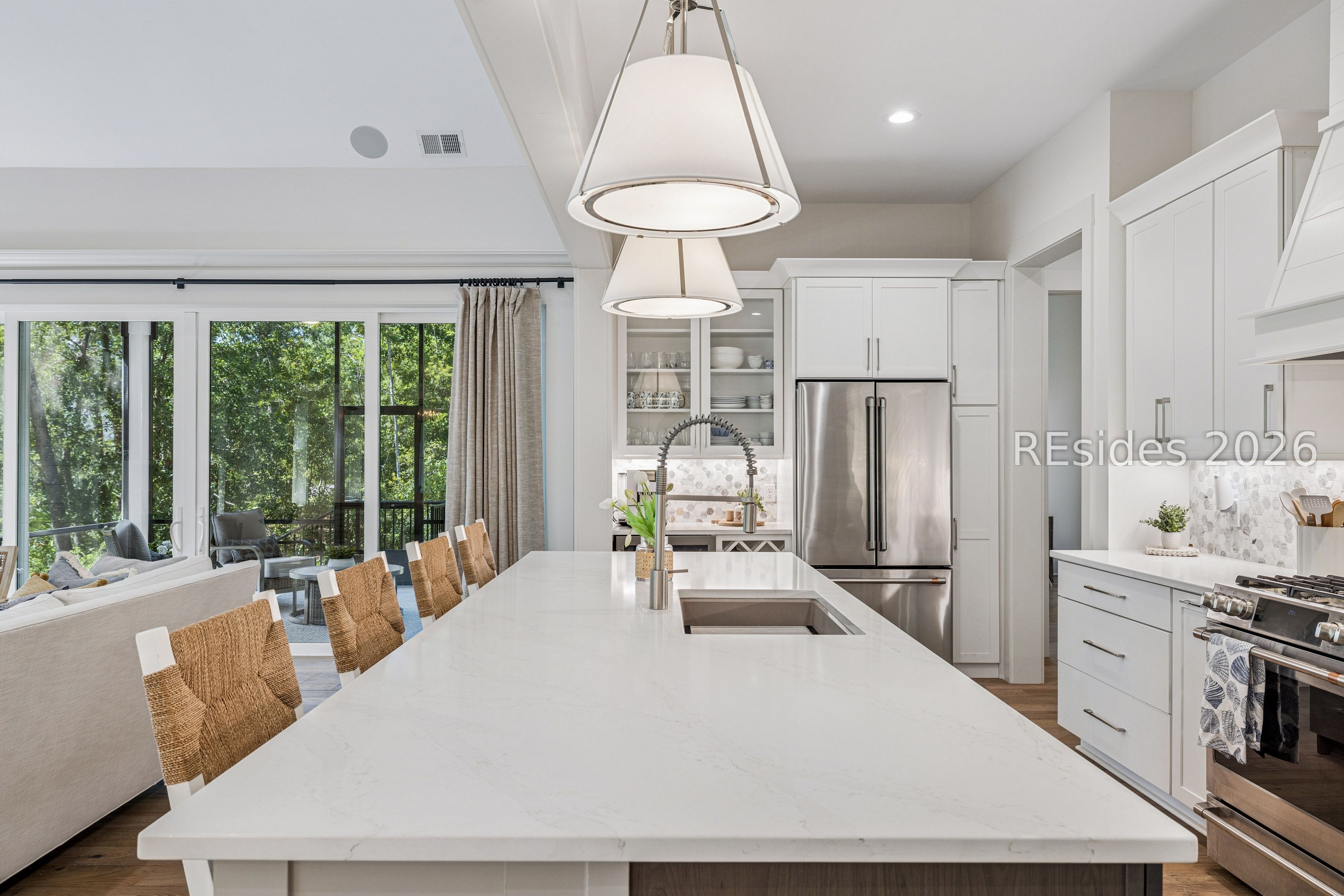 10 Fox Lane