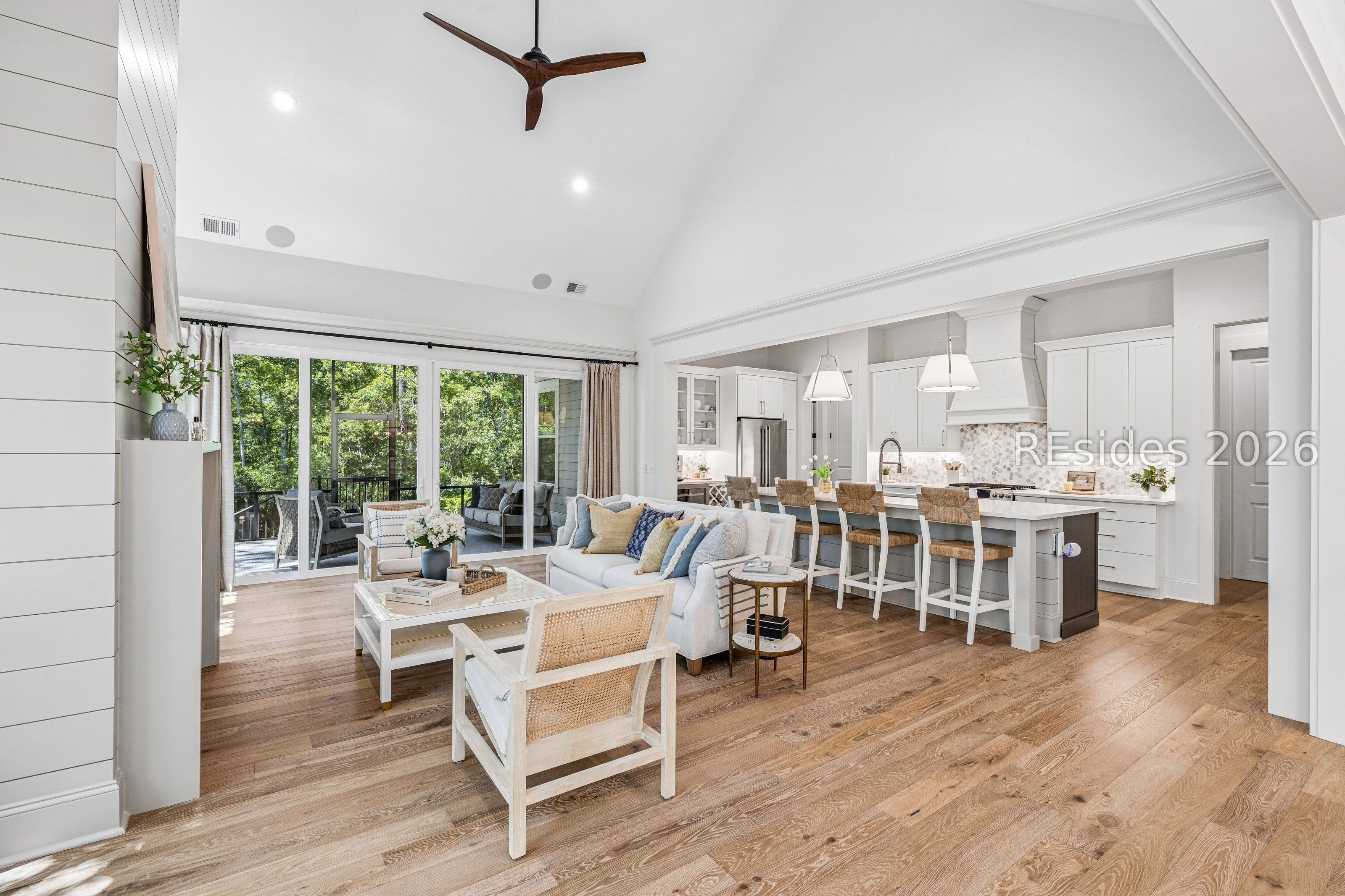 10 Fox Lane