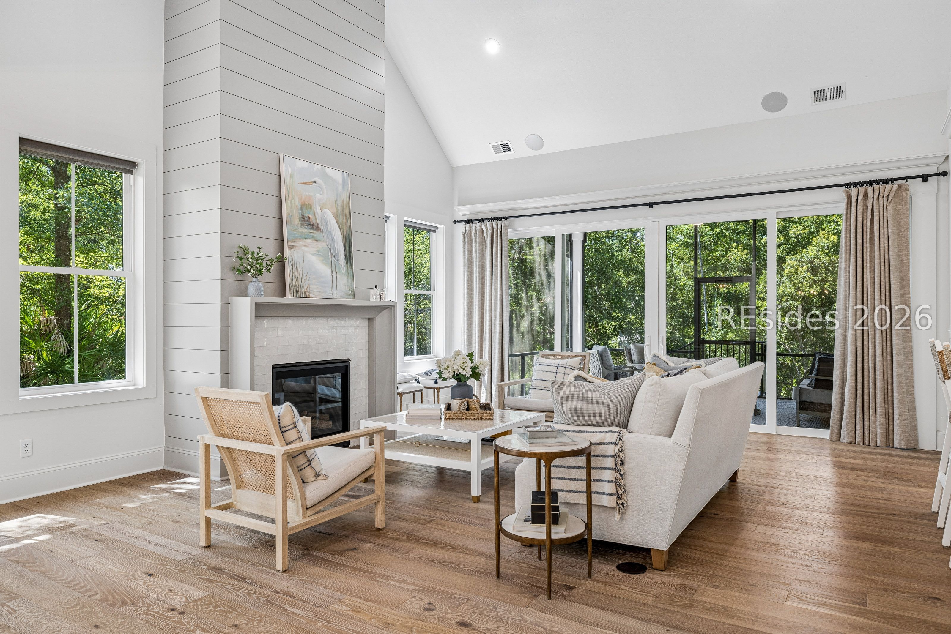 10 Fox Lane
