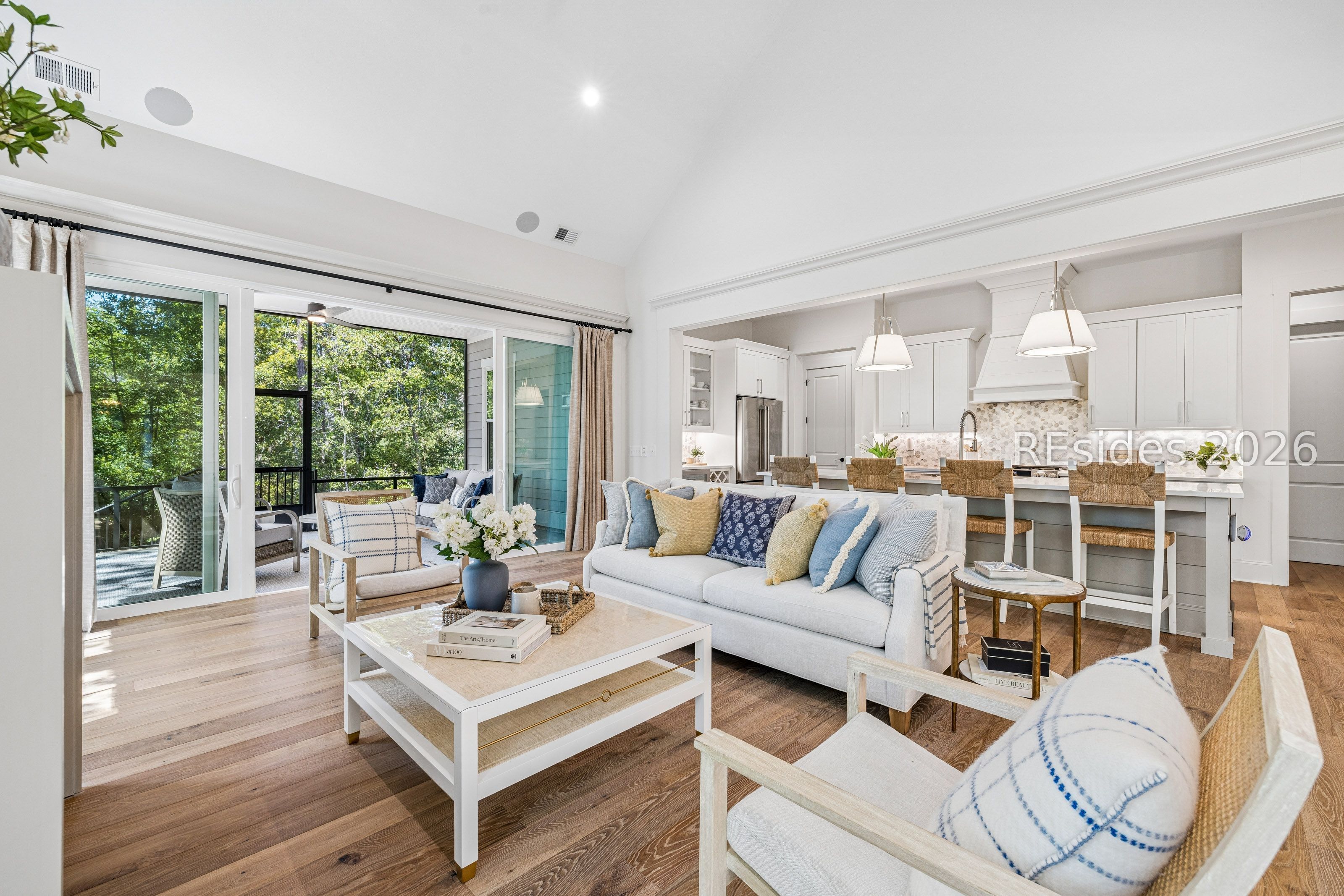 10 Fox Lane