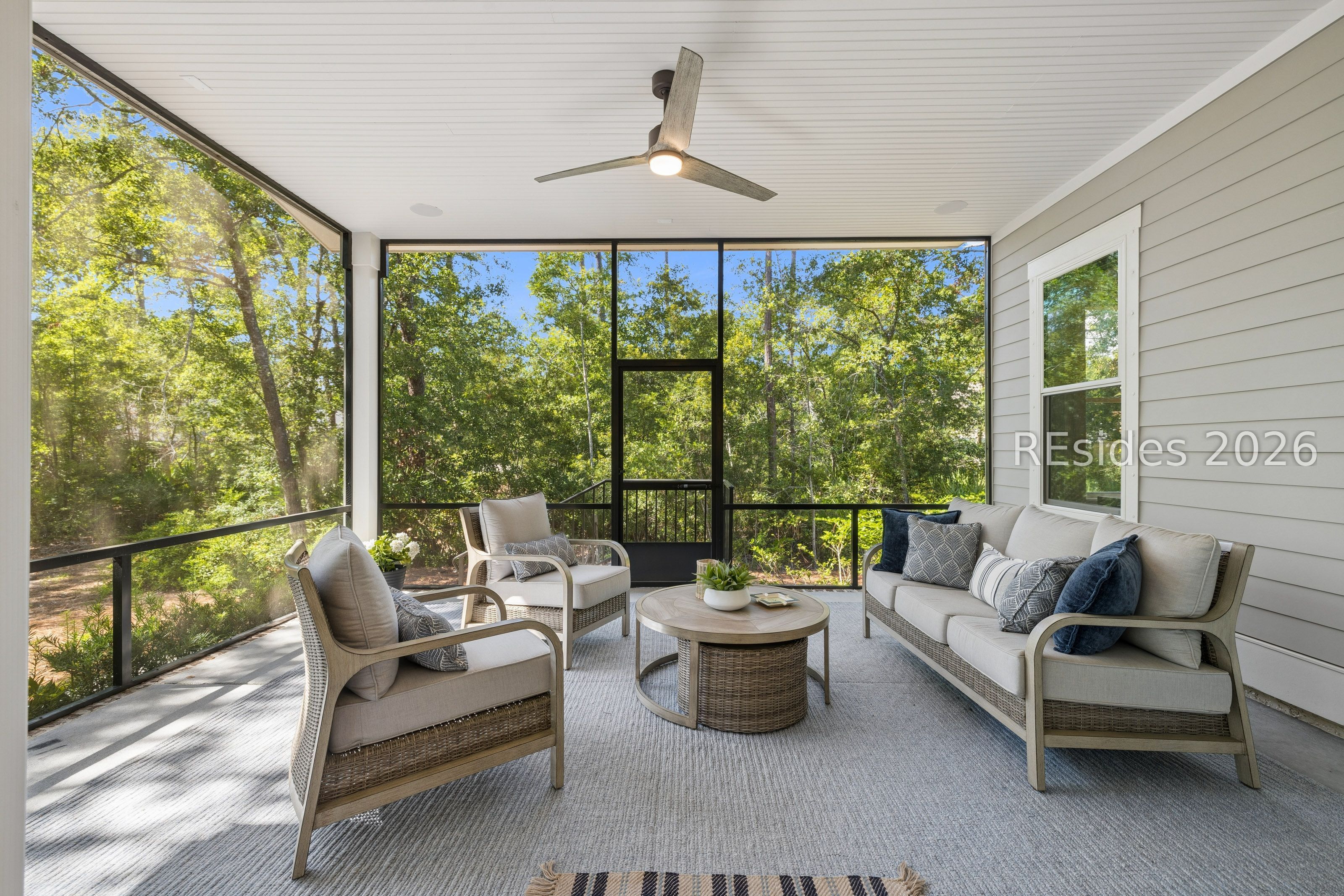 10 Fox Lane