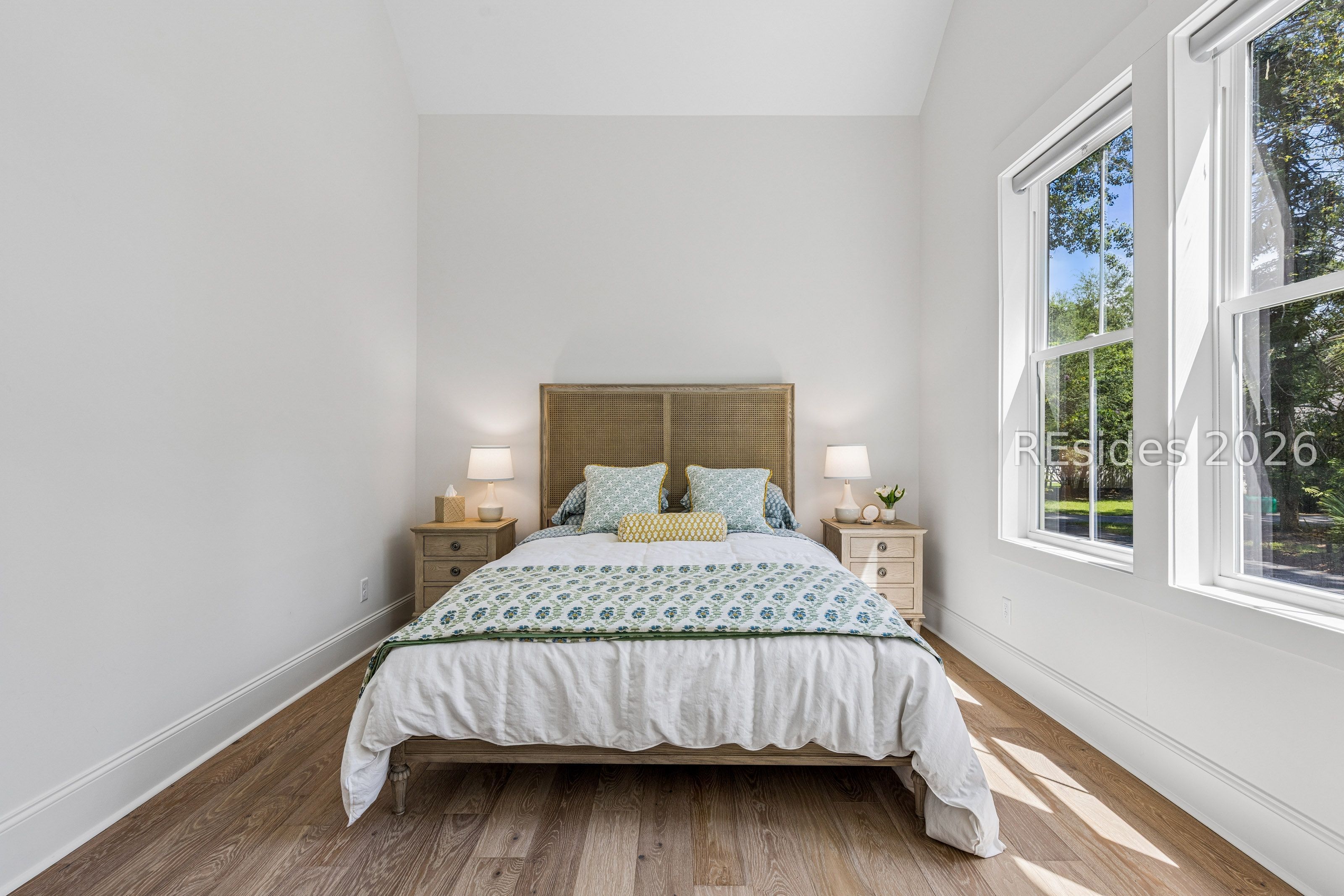 10 Fox Lane