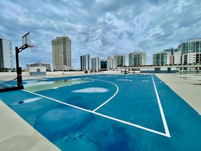 17011 N Bay Rd # 407
