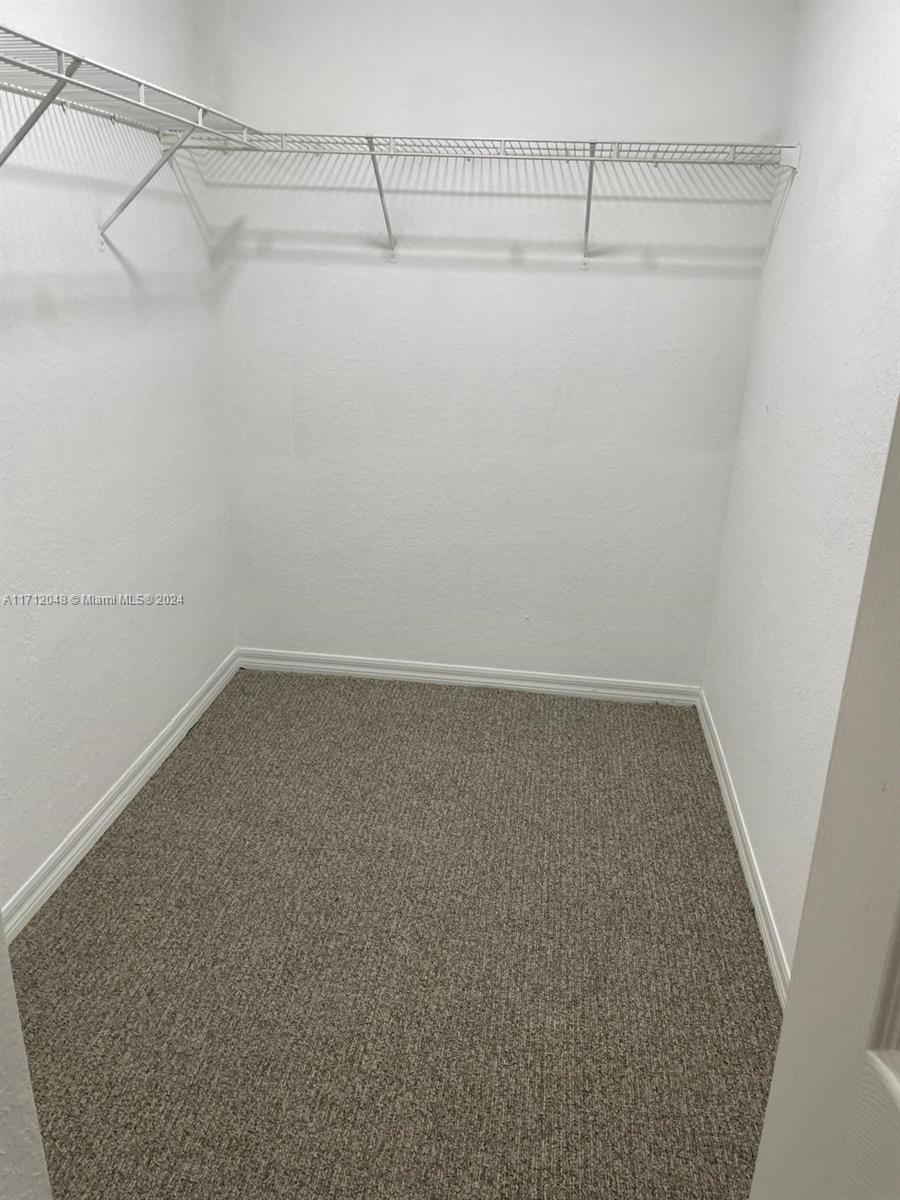 612 SW 7th ter # 612