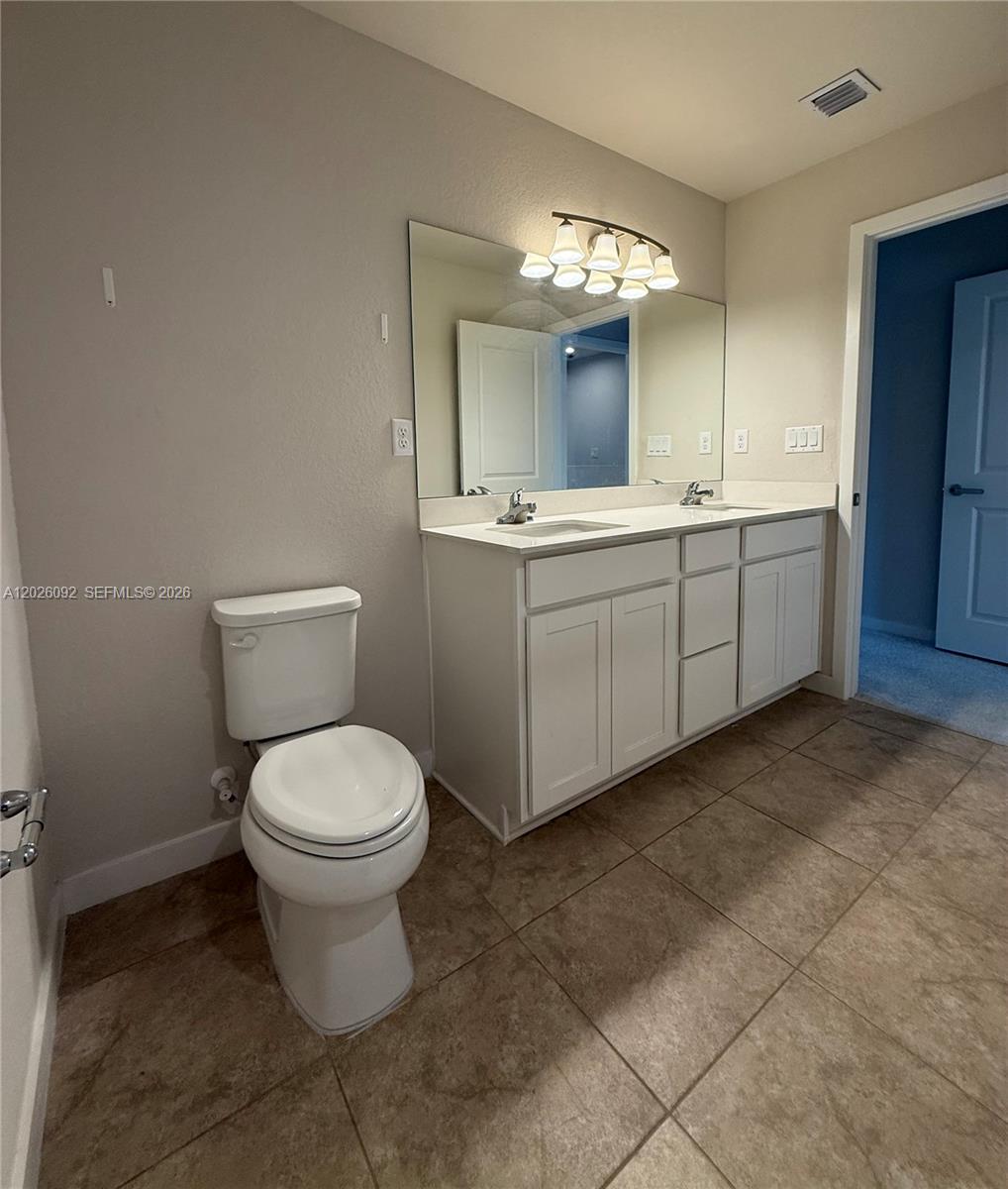 1073 NW 5th St # 1073