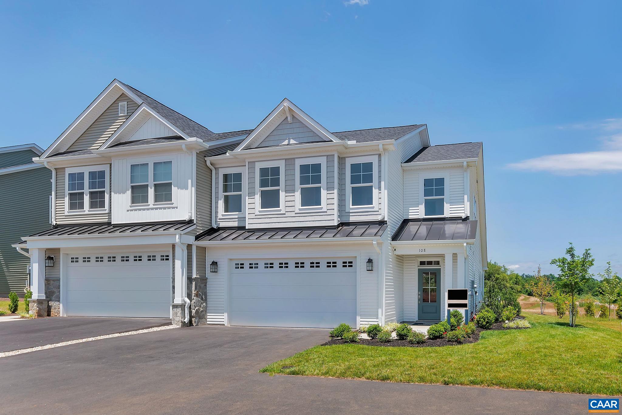 228 RIDGELINE DR