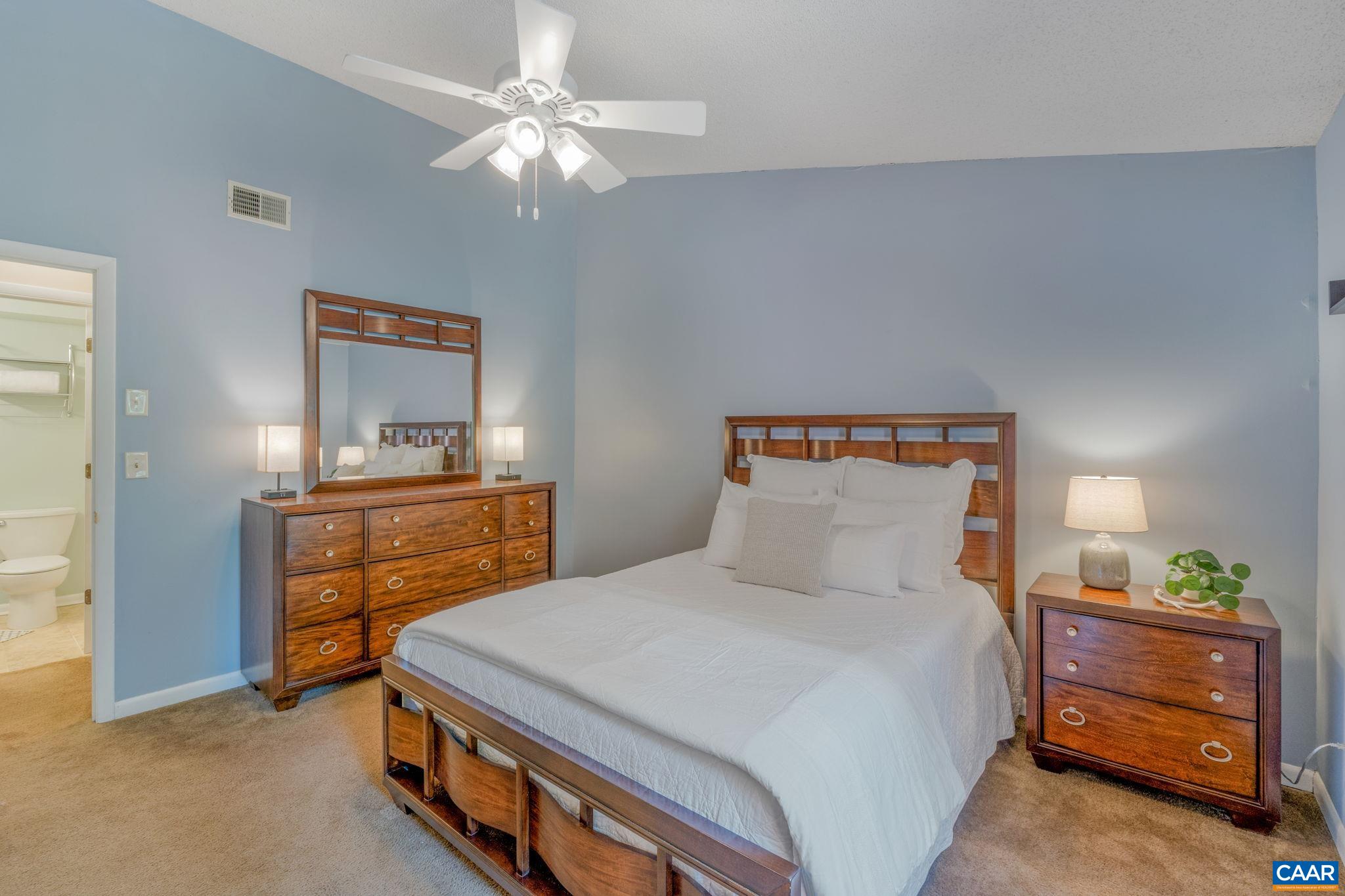 140 GREEN TURTLE LN Unit: 10