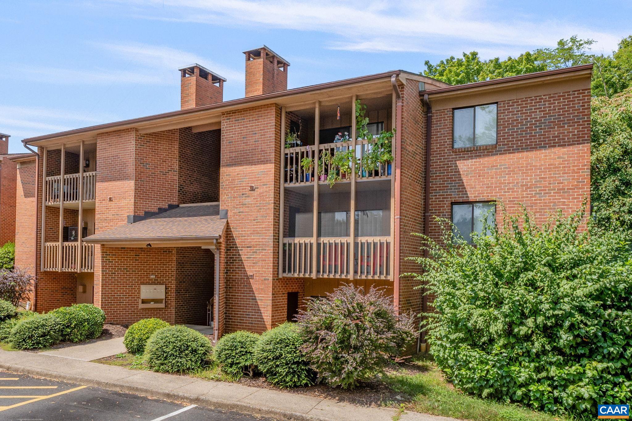 140 GREEN TURTLE LN Unit: 10