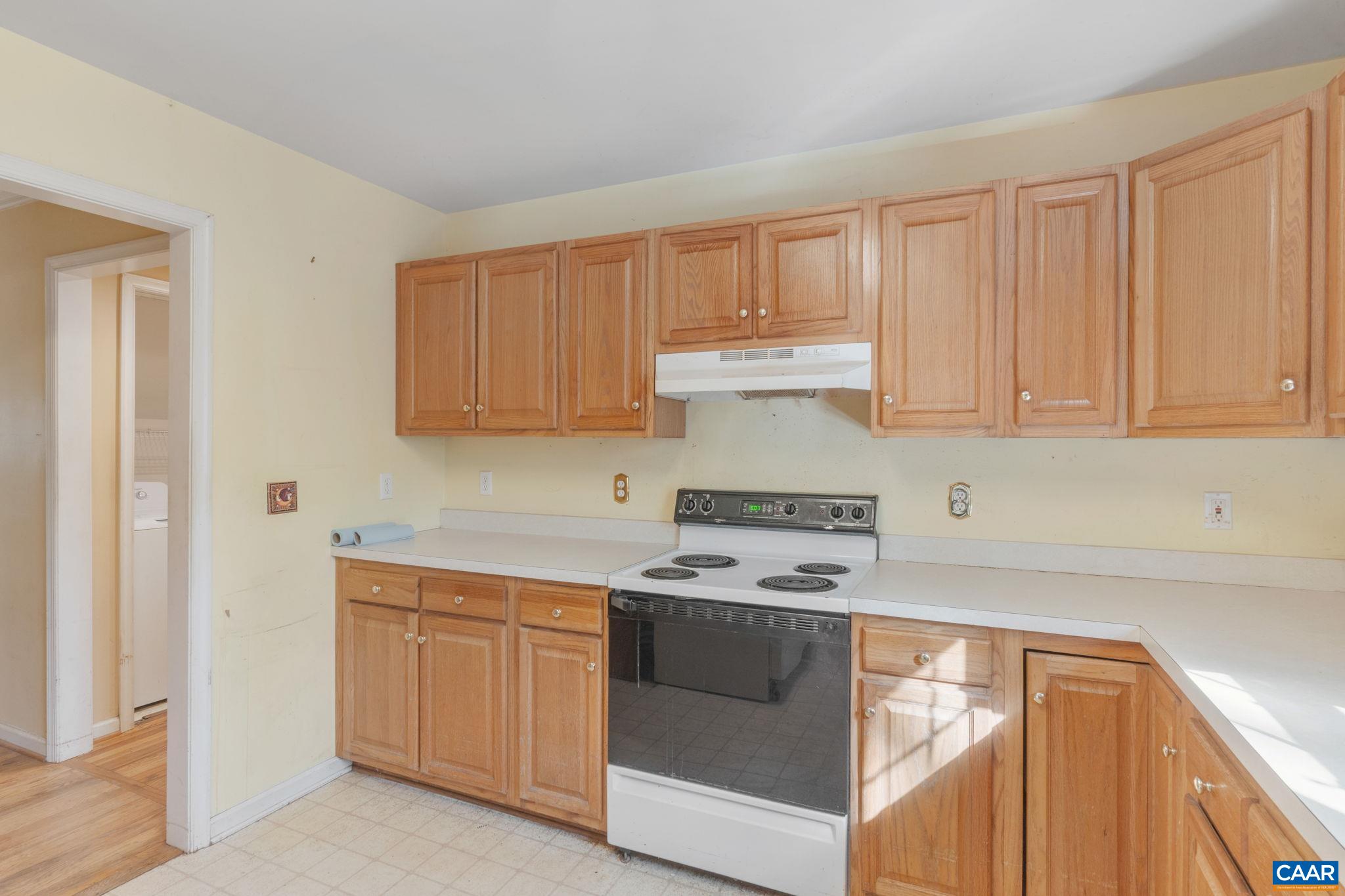 1665 MILLER SCHOOL RD