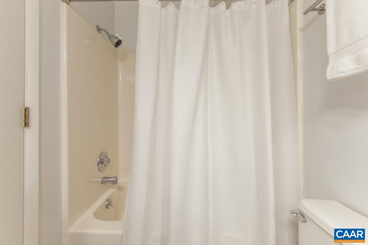 117 TURTLE CREEK RD Unit: 9