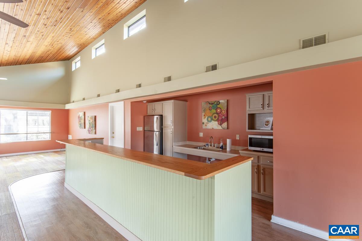 117 TURTLE CREEK RD Unit: 9