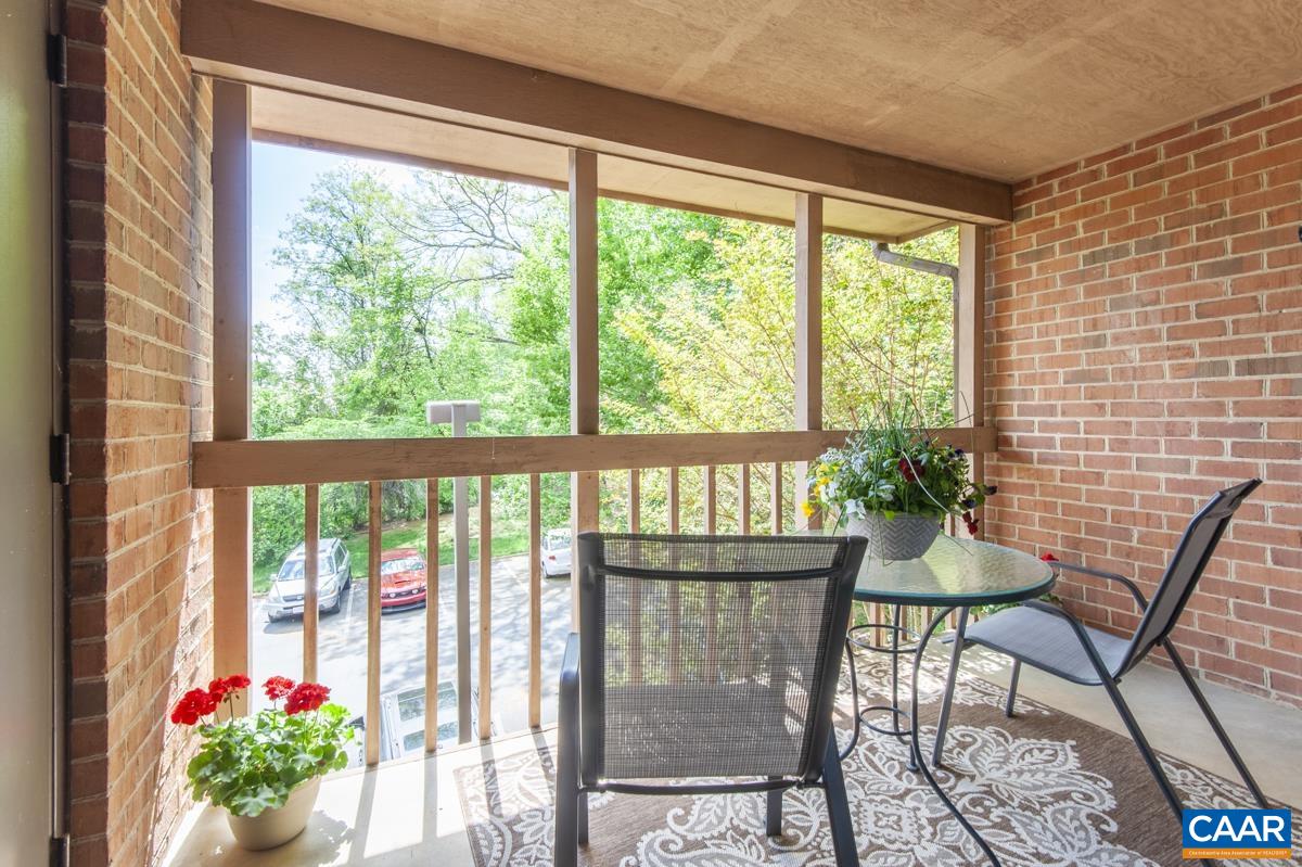 117 TURTLE CREEK RD Unit: 9