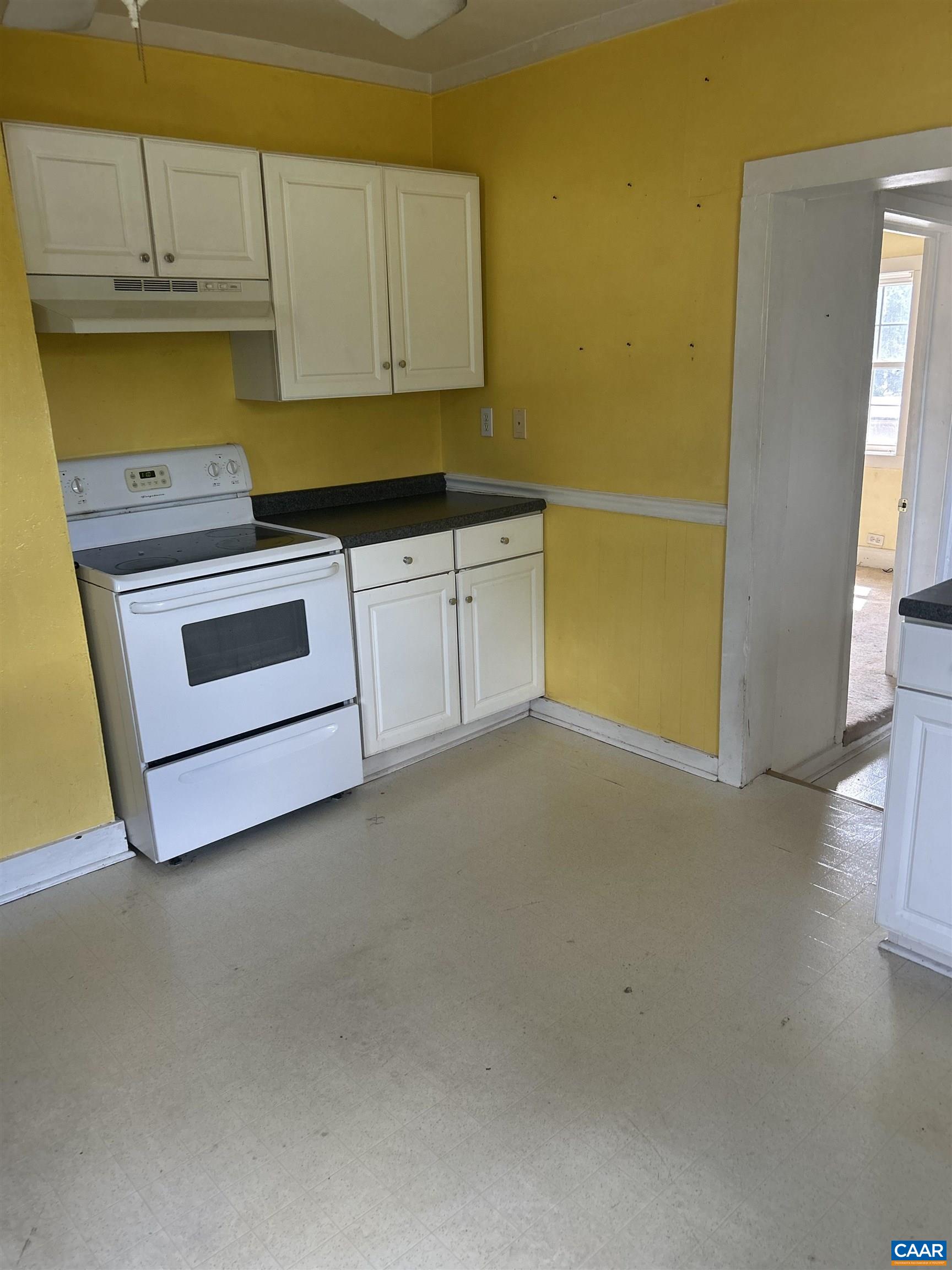 708 NASSAU ST