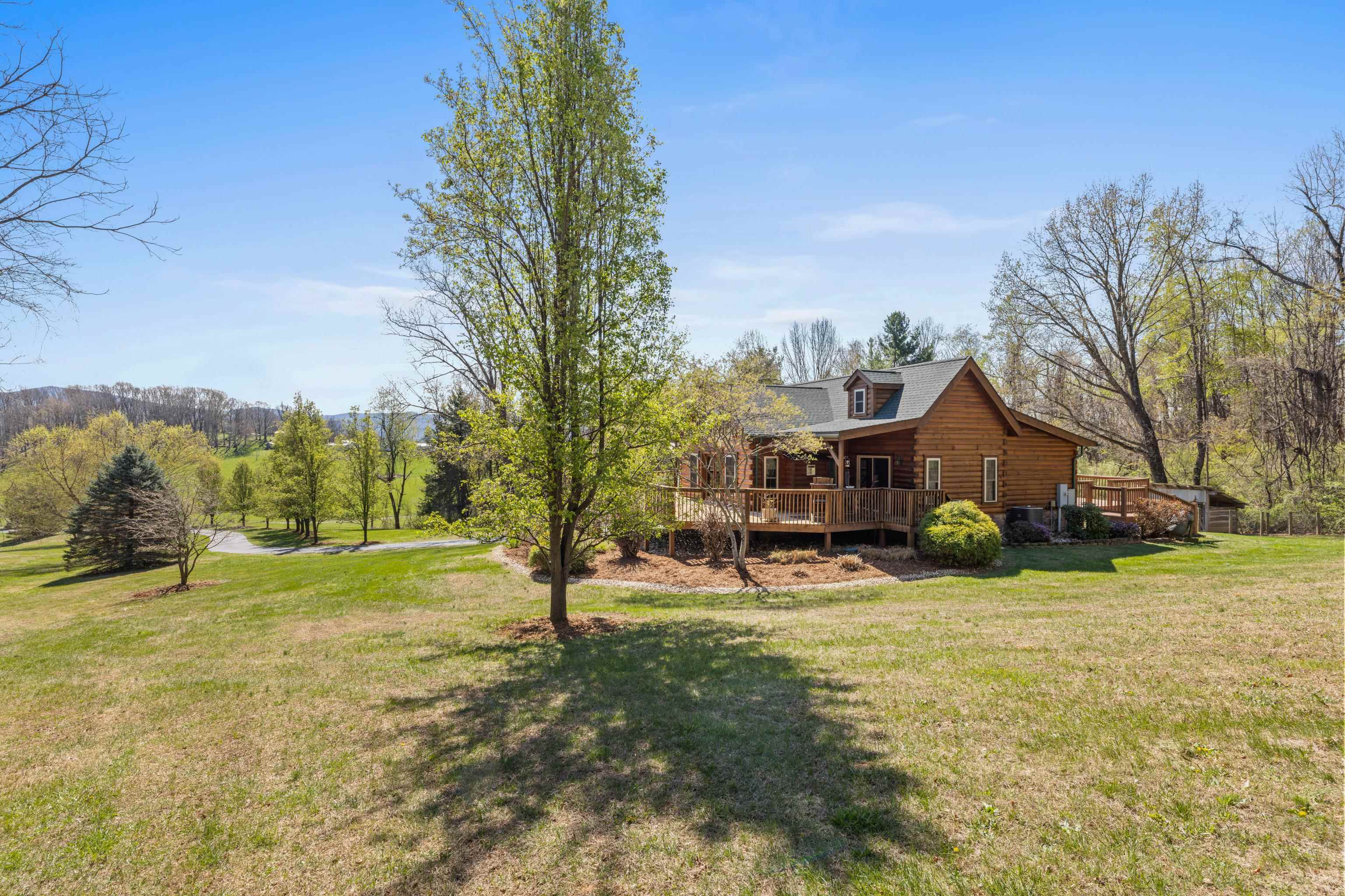 115 SPRING CROSSING LN