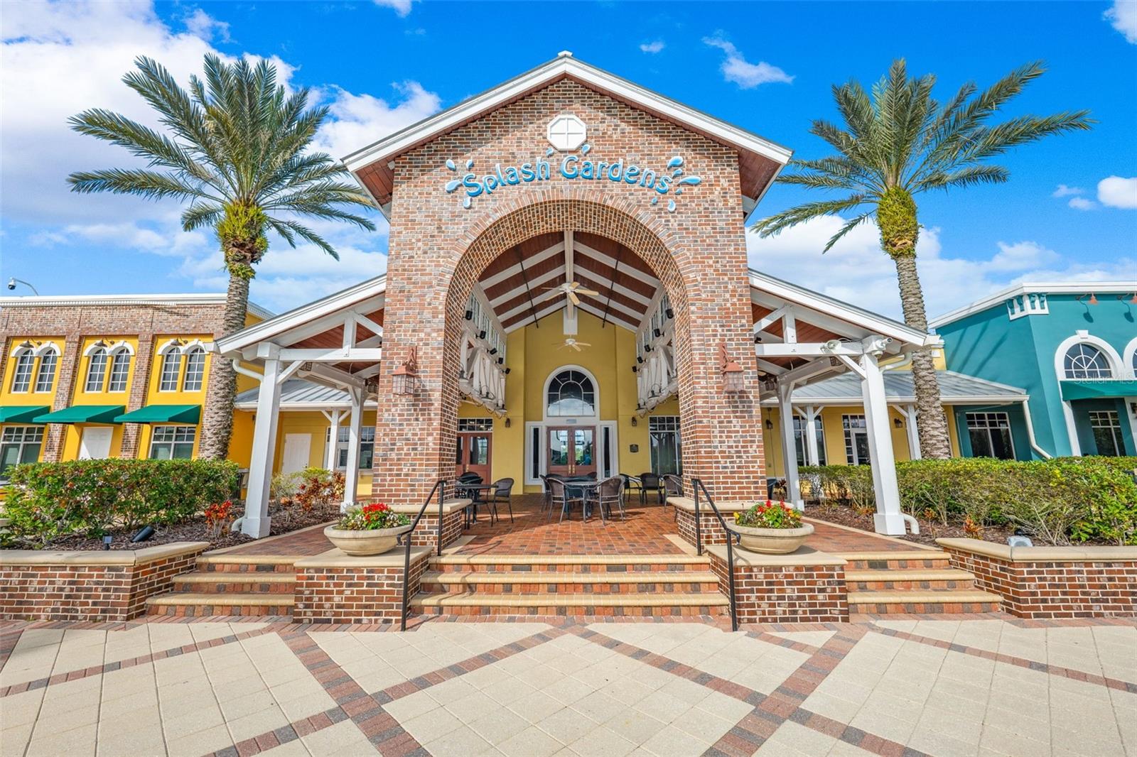 21632 PEARL CRESCENT CT