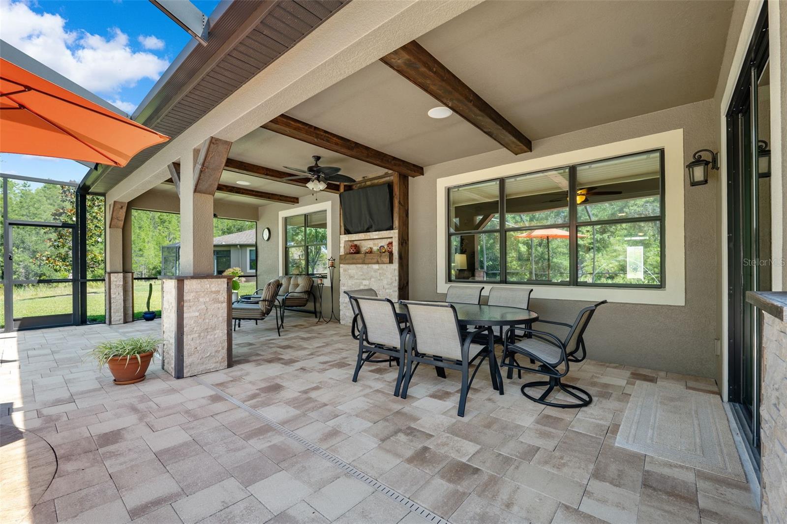 21632 PEARL CRESCENT CT