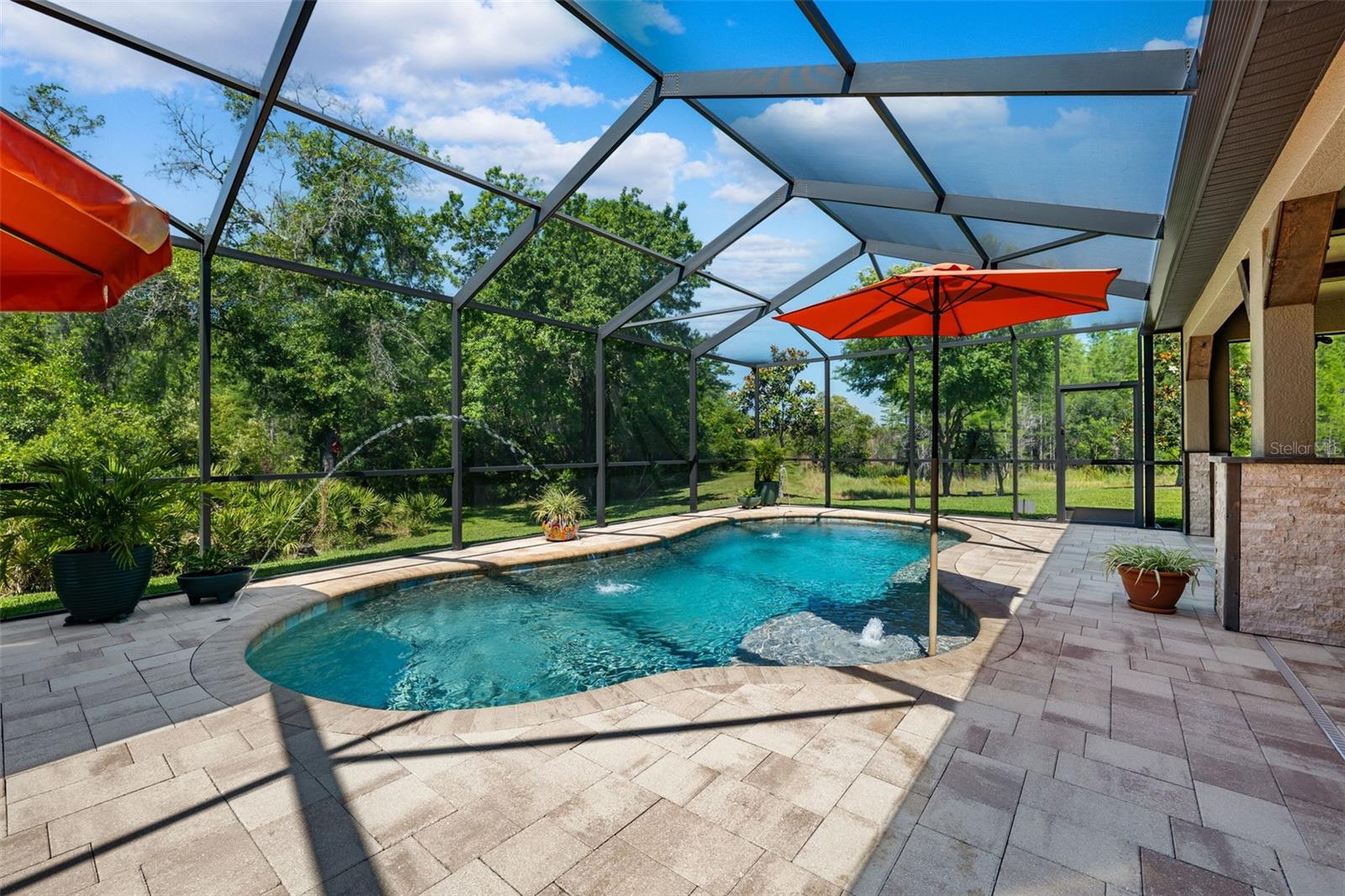 21632 PEARL CRESCENT CT