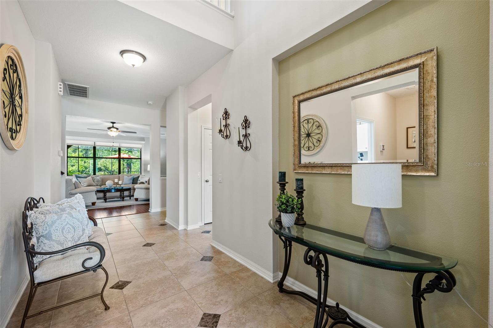 21632 PEARL CRESCENT CT