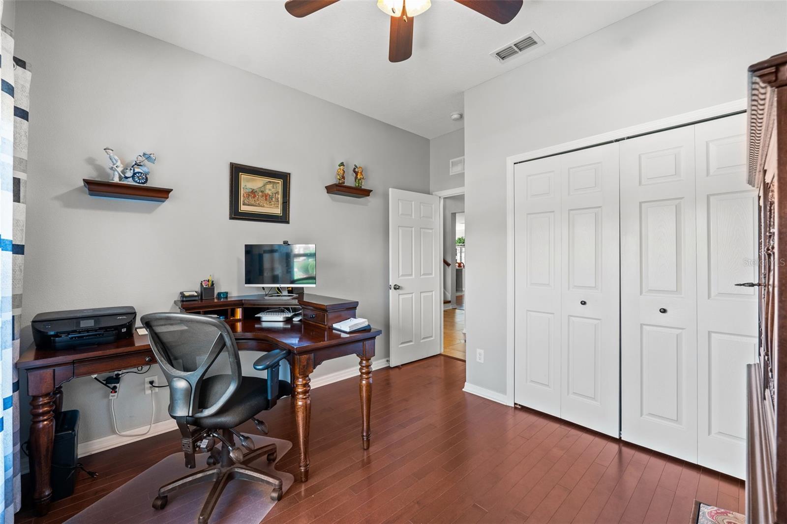 21632 PEARL CRESCENT CT