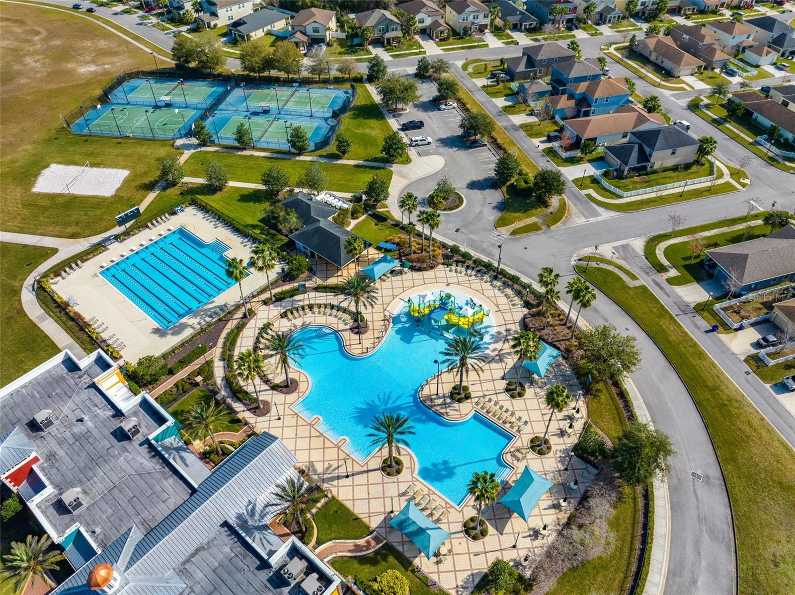 21632 PEARL CRESCENT CT