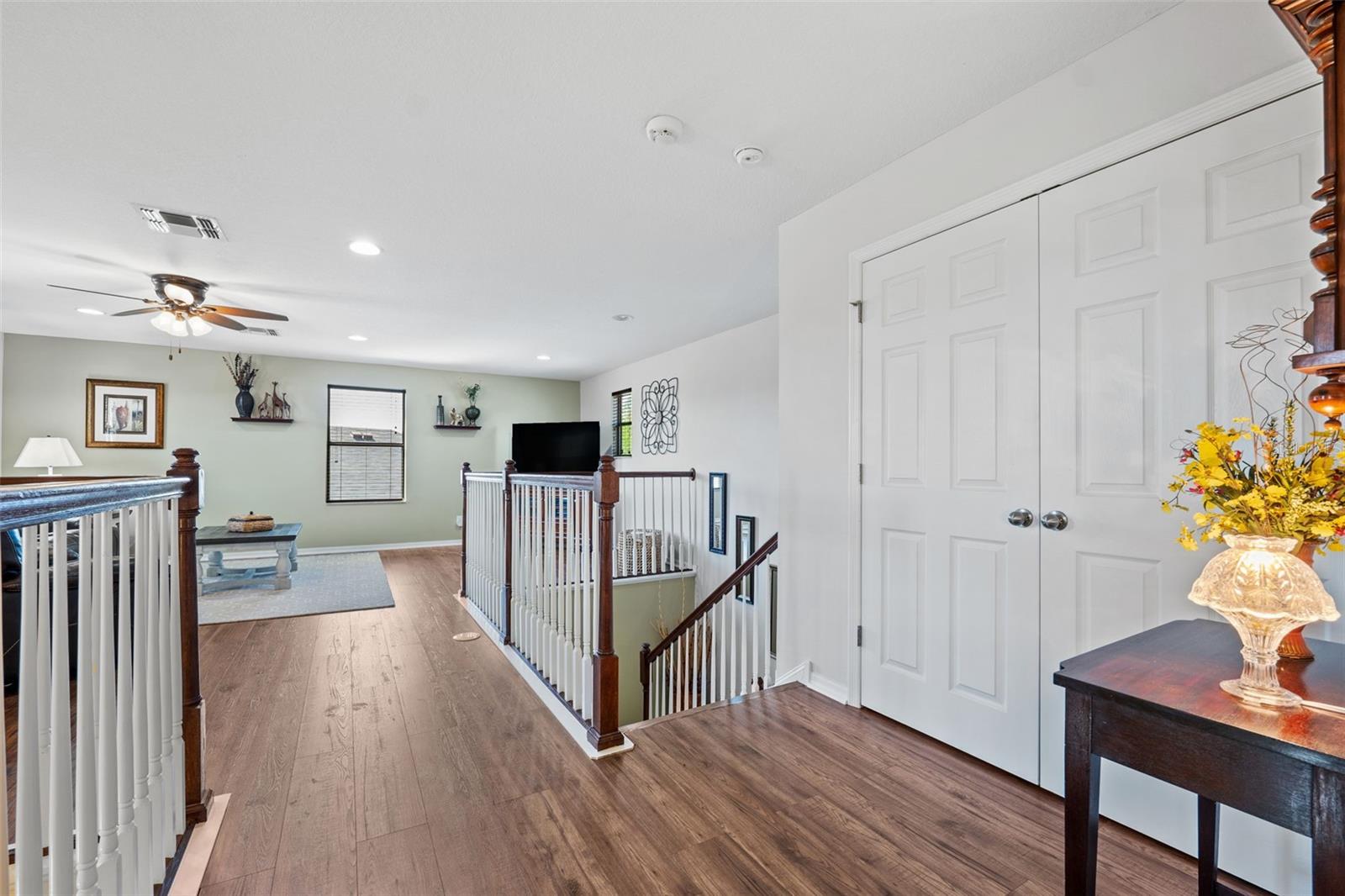 21632 PEARL CRESCENT CT