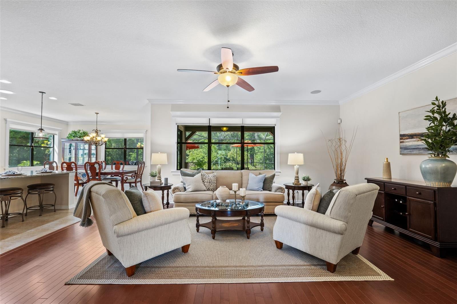 21632 PEARL CRESCENT CT