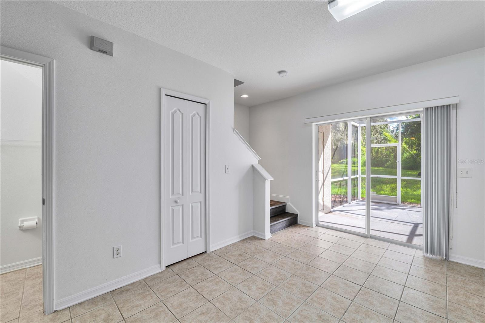 15838 FISHHAWK FALLS DR