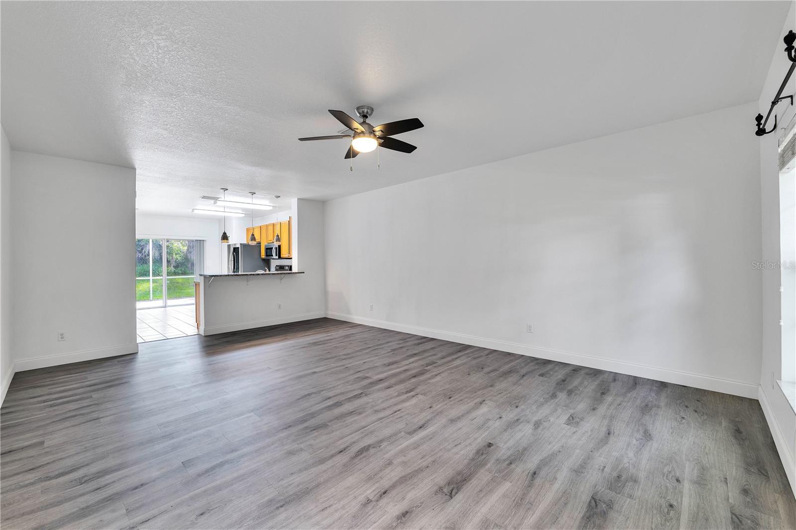 15838 FISHHAWK FALLS DR