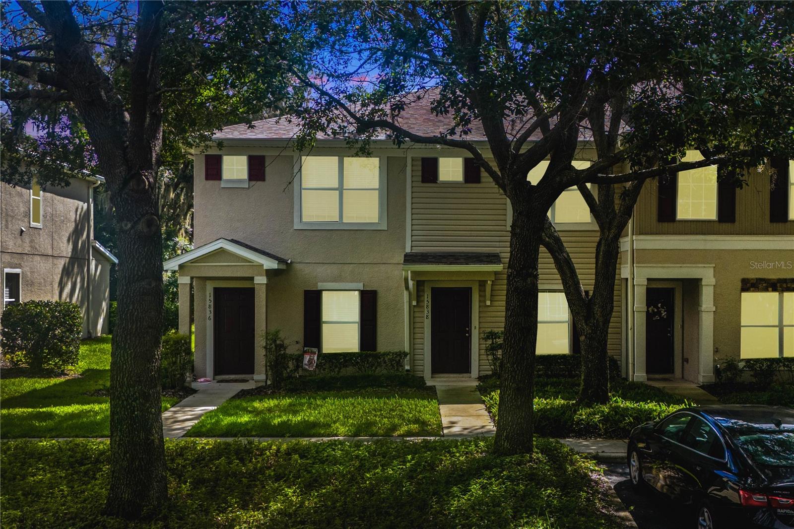 15838 FISHHAWK FALLS DR