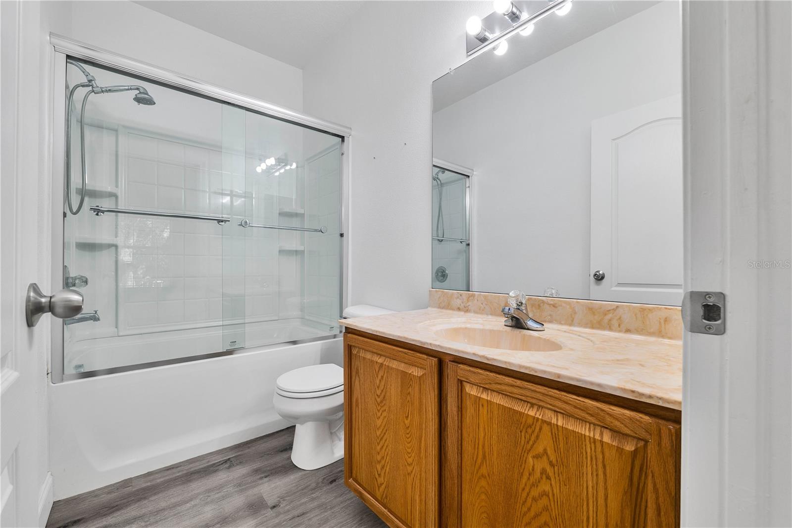 15838 FISHHAWK FALLS DR